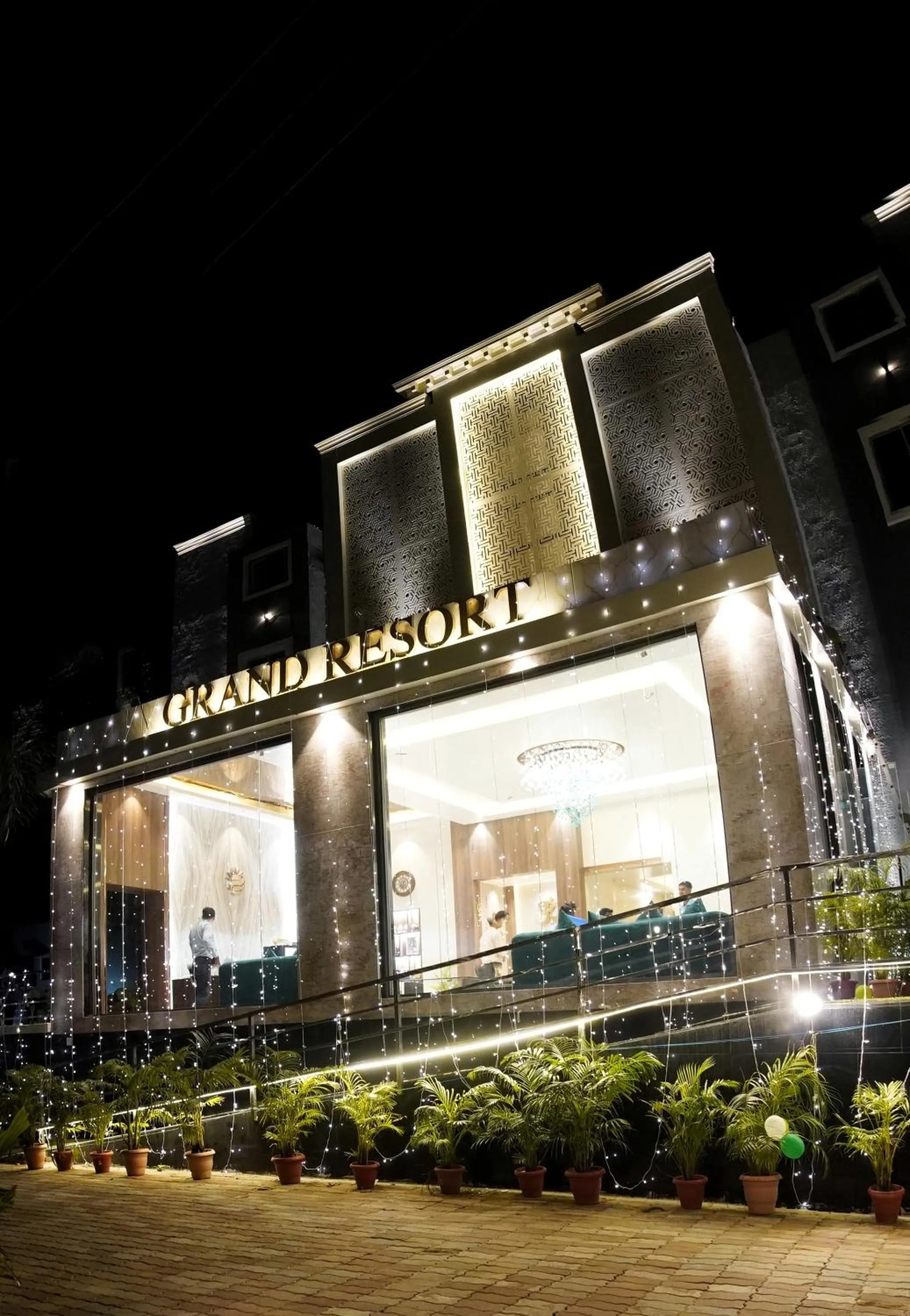 Property building in Grand Resort