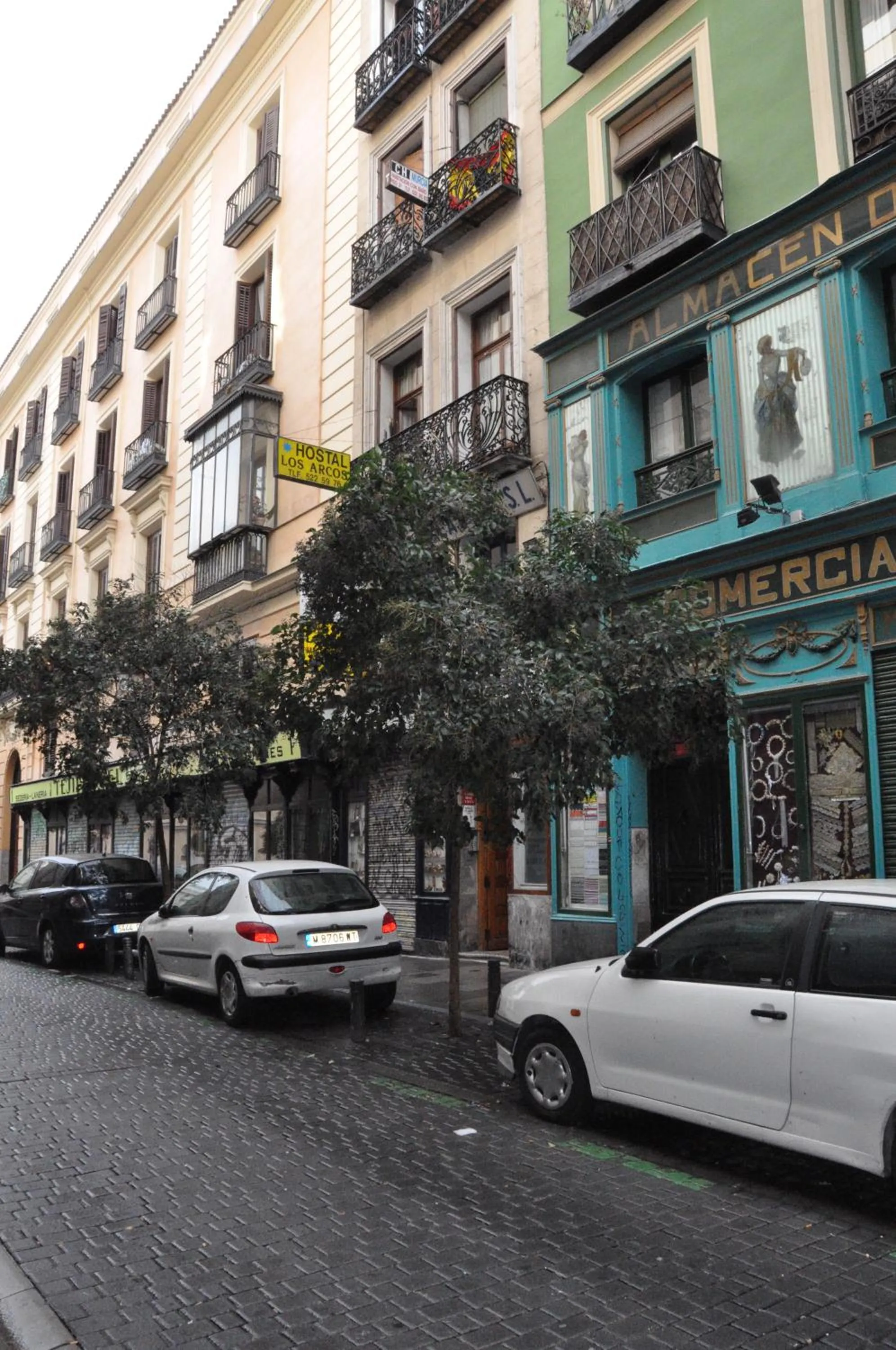 Property building in Hostal Los Arcos