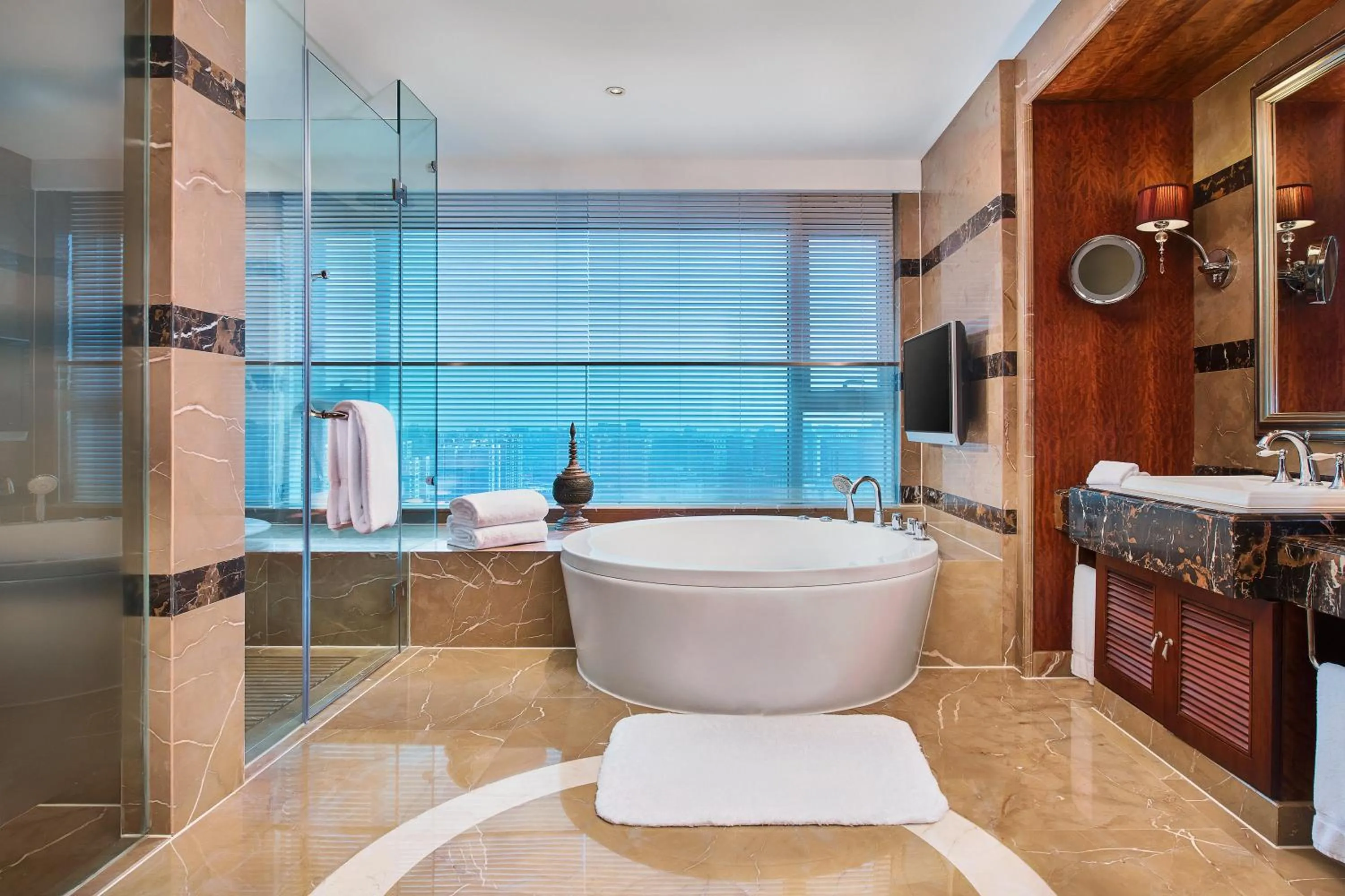 Photo of the whole room in Crowne Plaza Beijing Sun Palace, an IHG Hotel