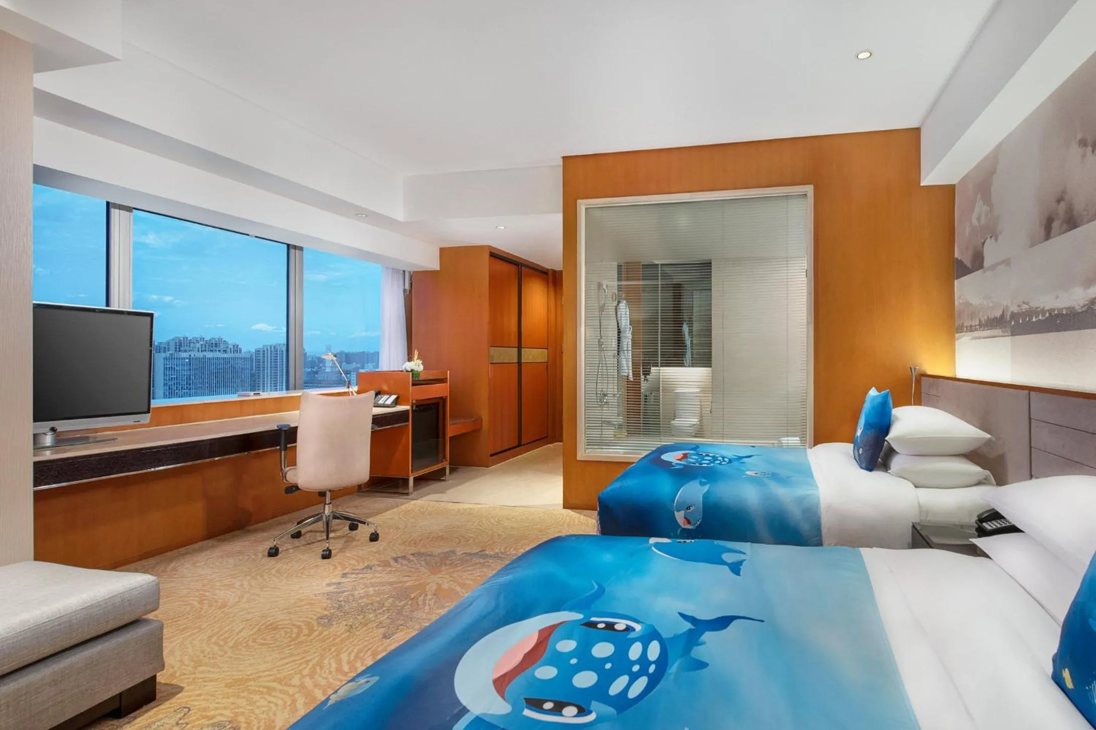 Photo of the whole room, Bed in Crowne Plaza Beijing Sun Palace, an IHG Hotel