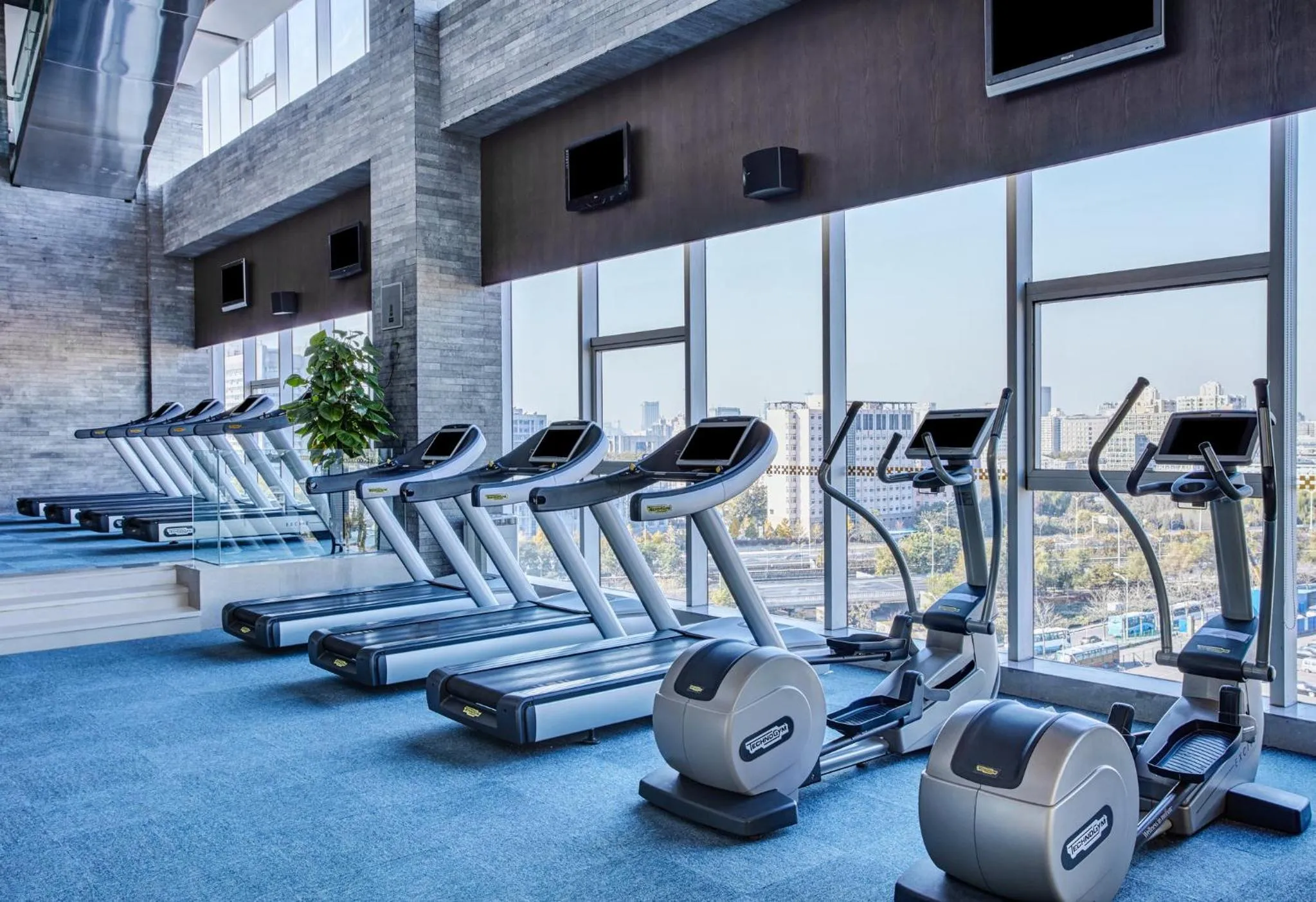 Fitness centre/facilities in Crowne Plaza Beijing Sun Palace, an IHG Hotel