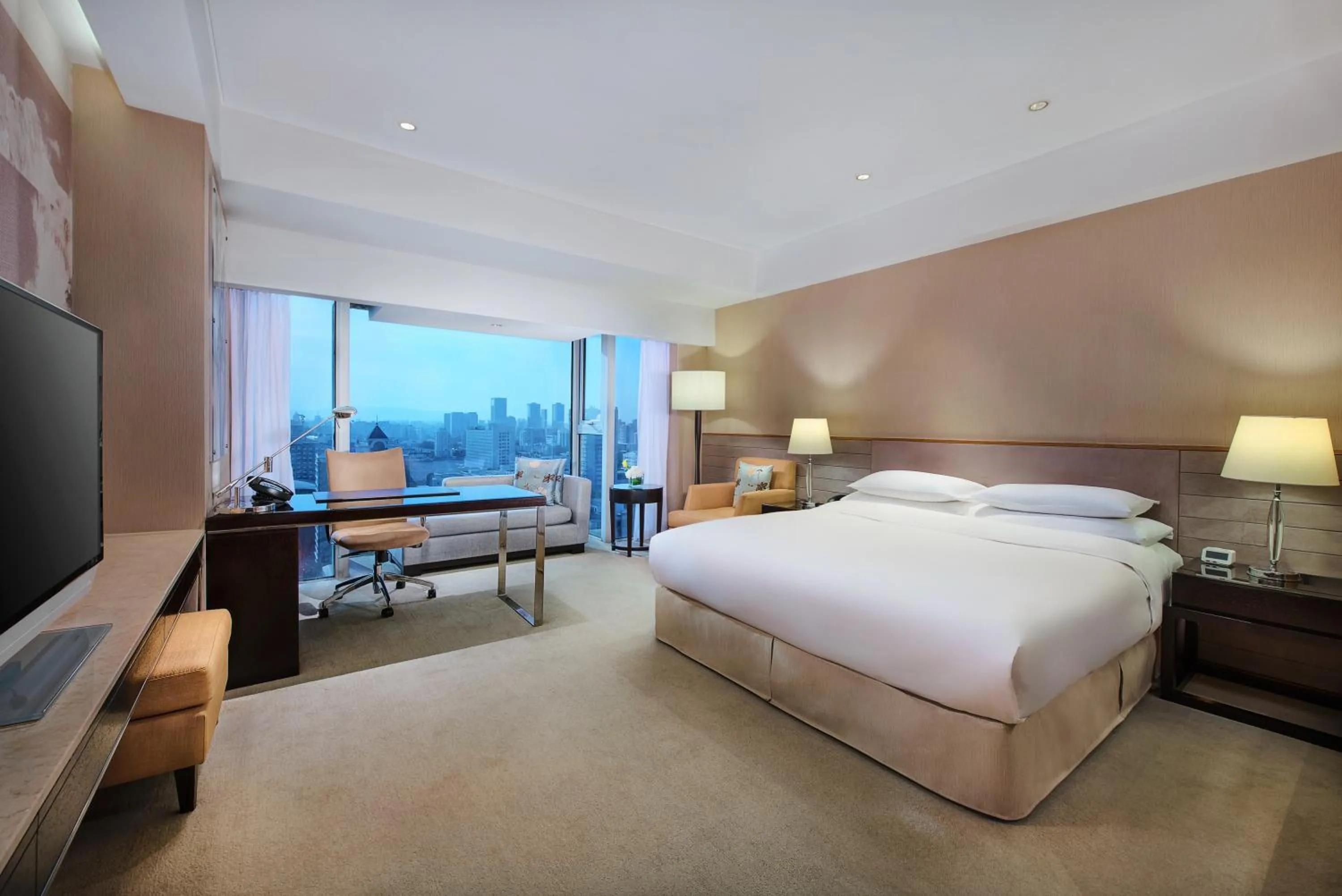View (from property/room), Bed in Crowne Plaza Beijing Sun Palace, an IHG Hotel