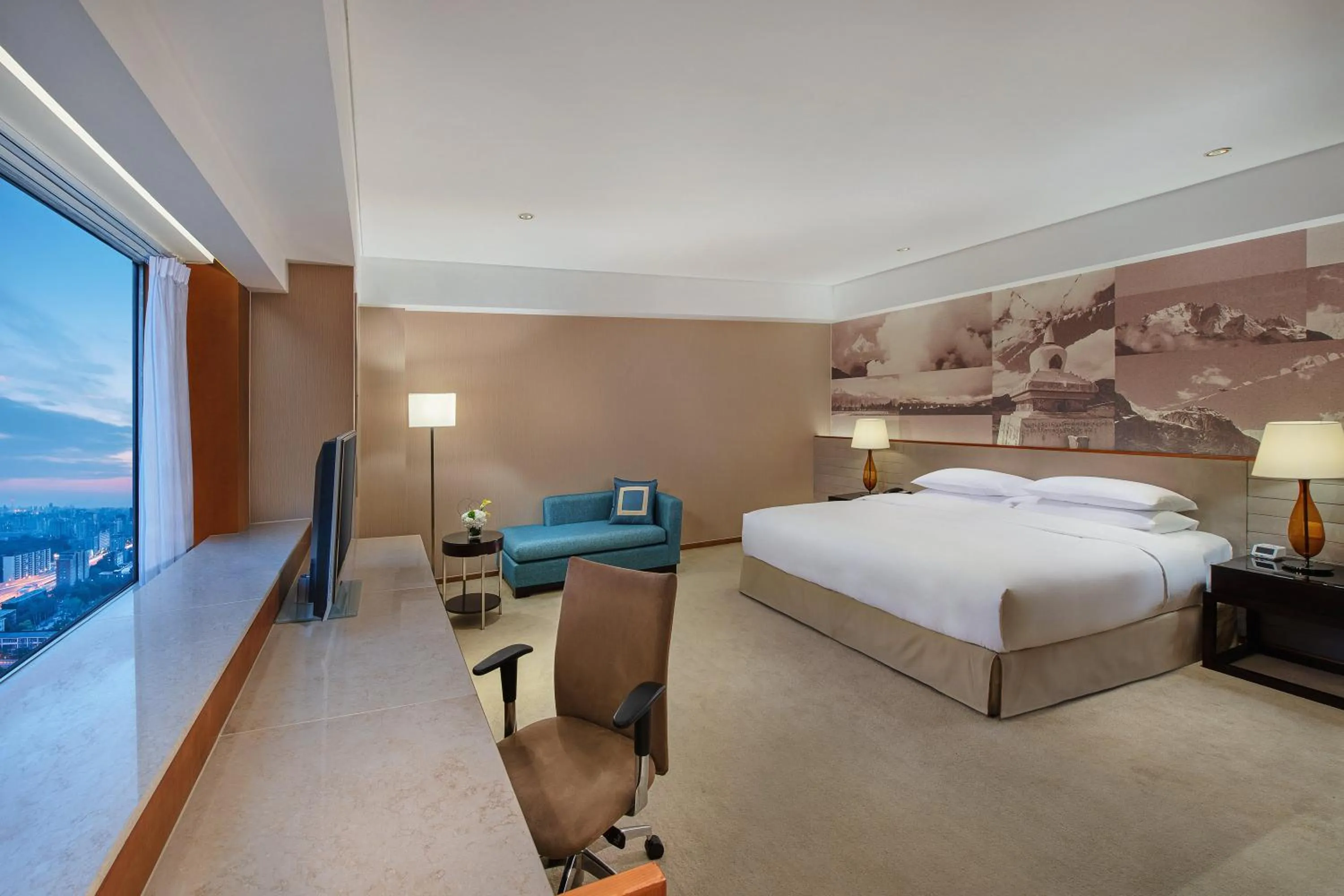 Photo of the whole room, Bed in Crowne Plaza Beijing Sun Palace, an IHG Hotel