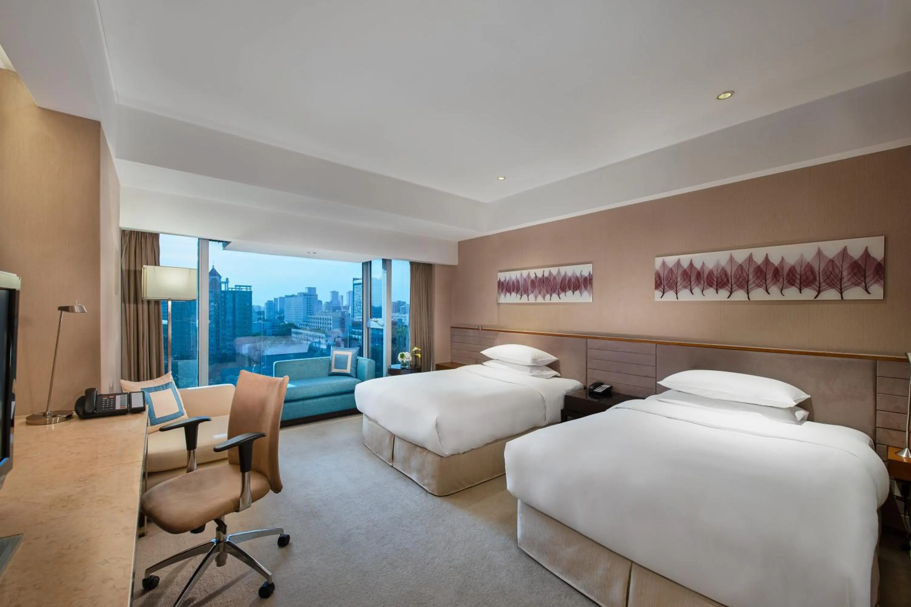 Photo of the whole room, Bed in Crowne Plaza Beijing Sun Palace, an IHG Hotel