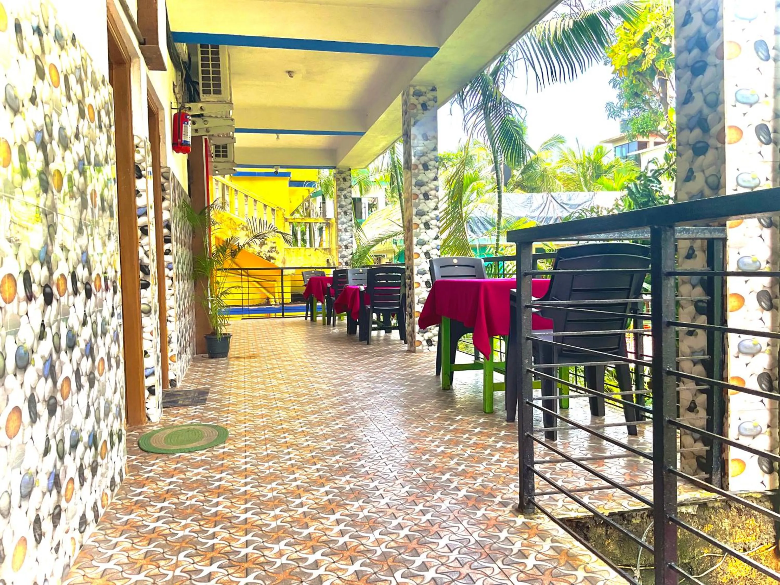 Seating area in Marcelo Place 3