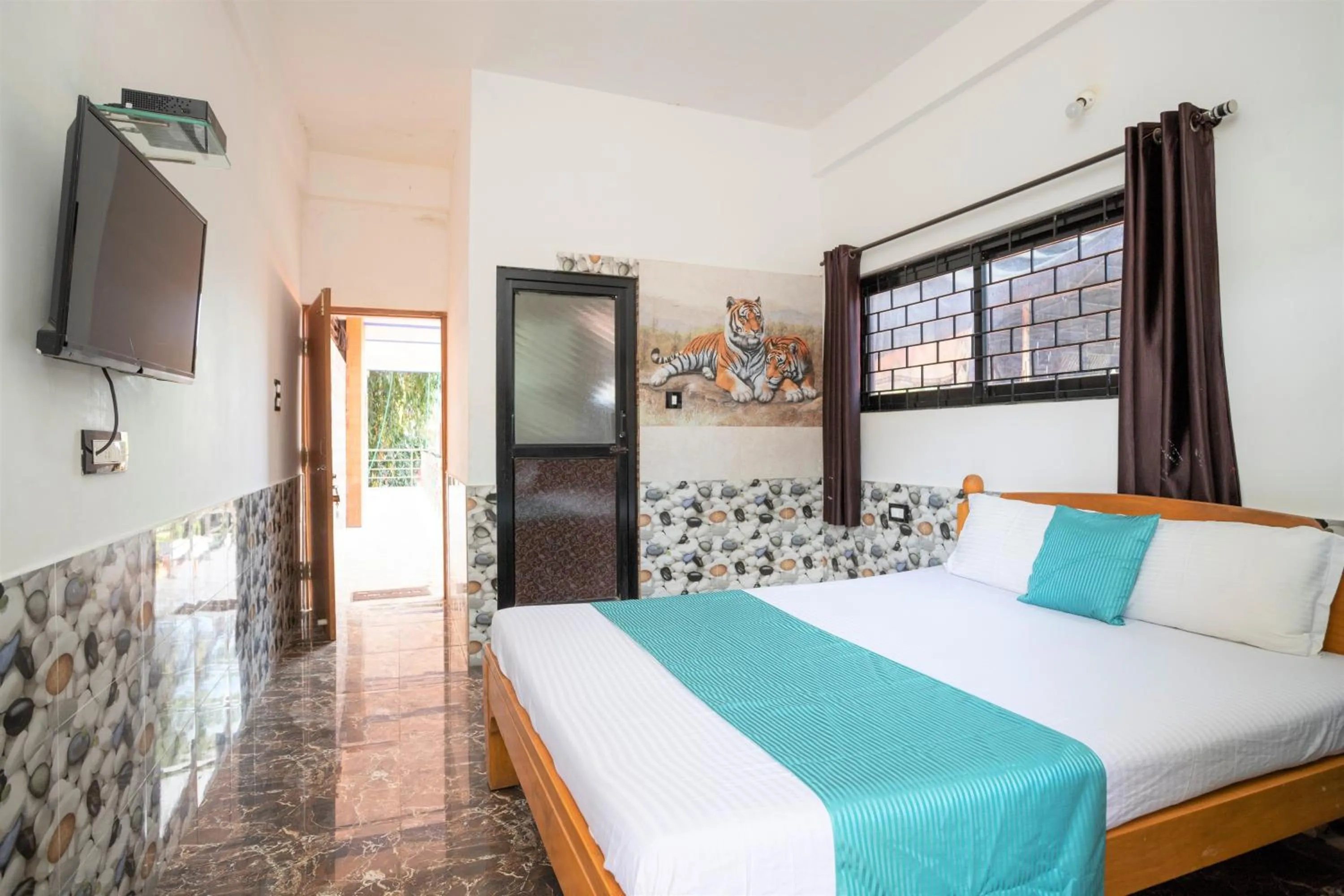 Bedroom, Bed in Marcelo Place 3