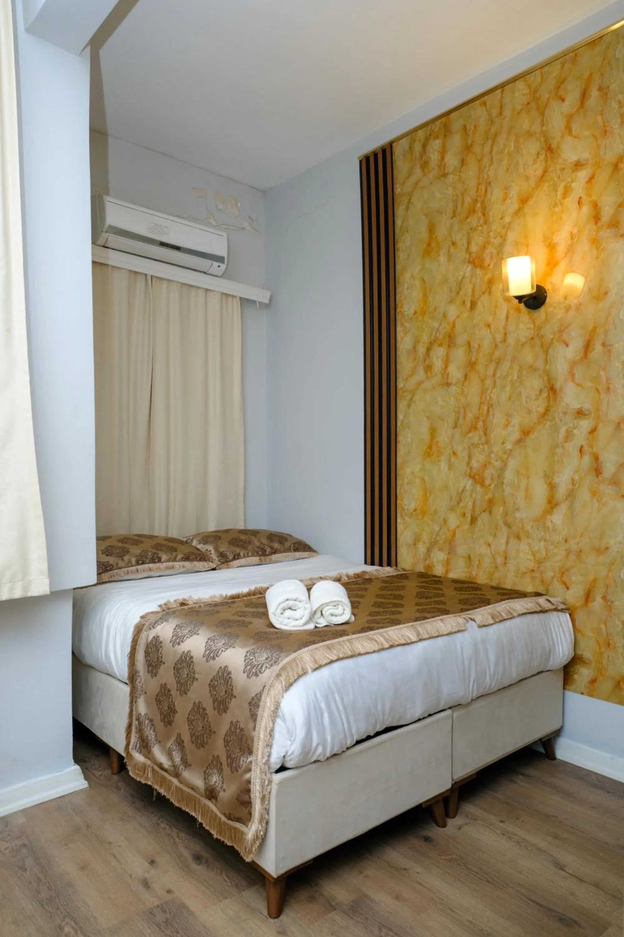Bed in Ozio İstanbul Hotel