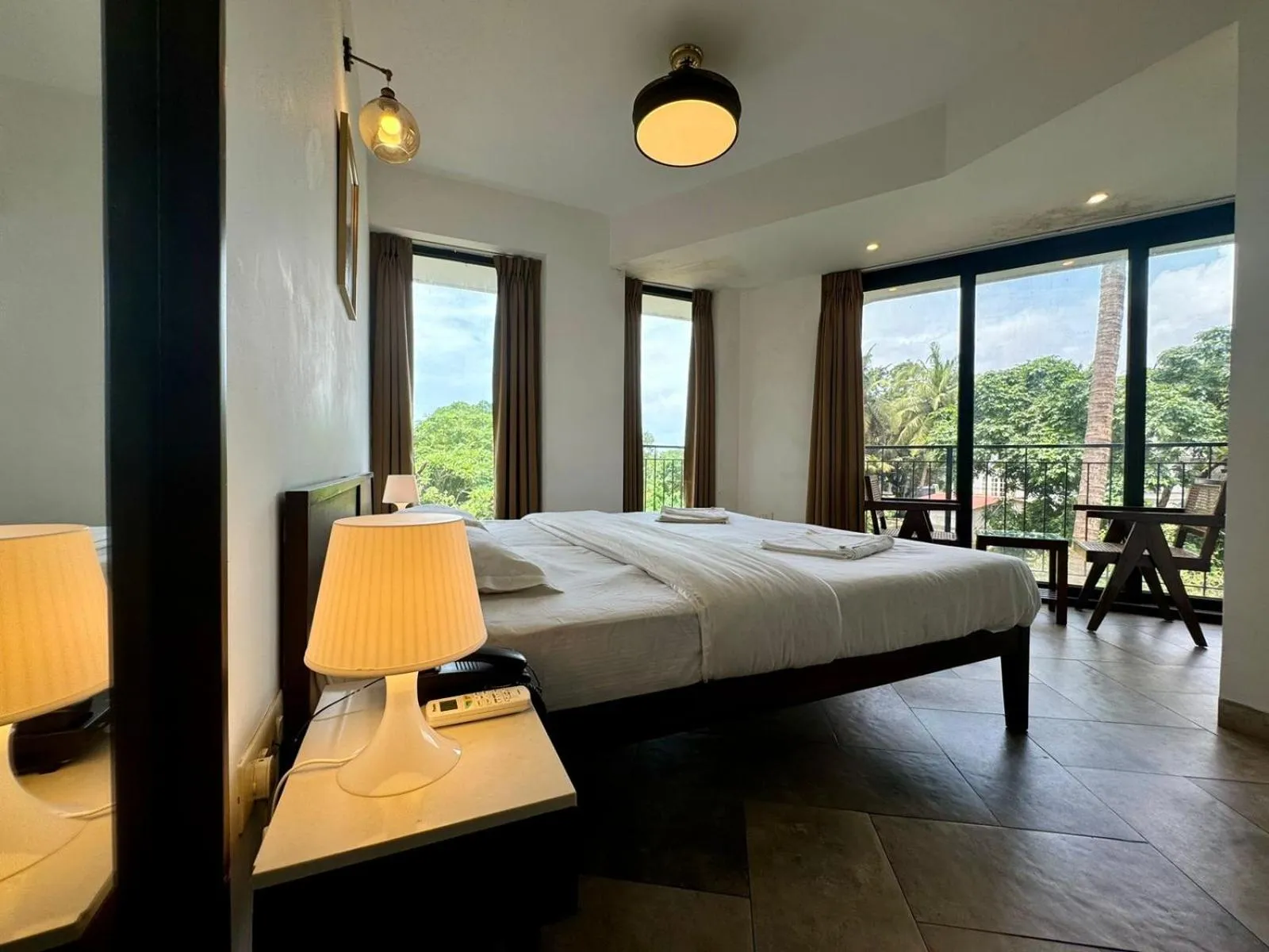 Bedroom, Bed in HALF Hotel, Calangute