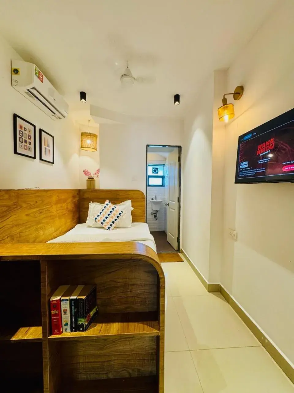 Budget Single Room - single occupancy in HALF Hotel, Calangute Budget Single Room - single occupancy in HALF Hotel, Calangute