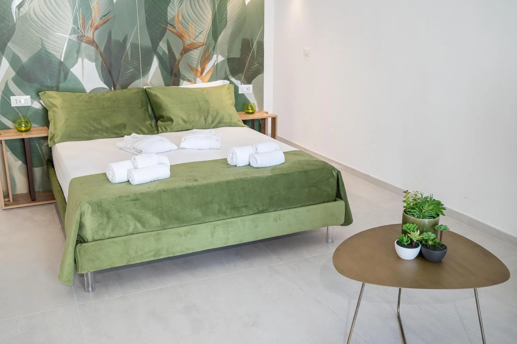 Bedroom, Bed in La Bella Ostuni Suites