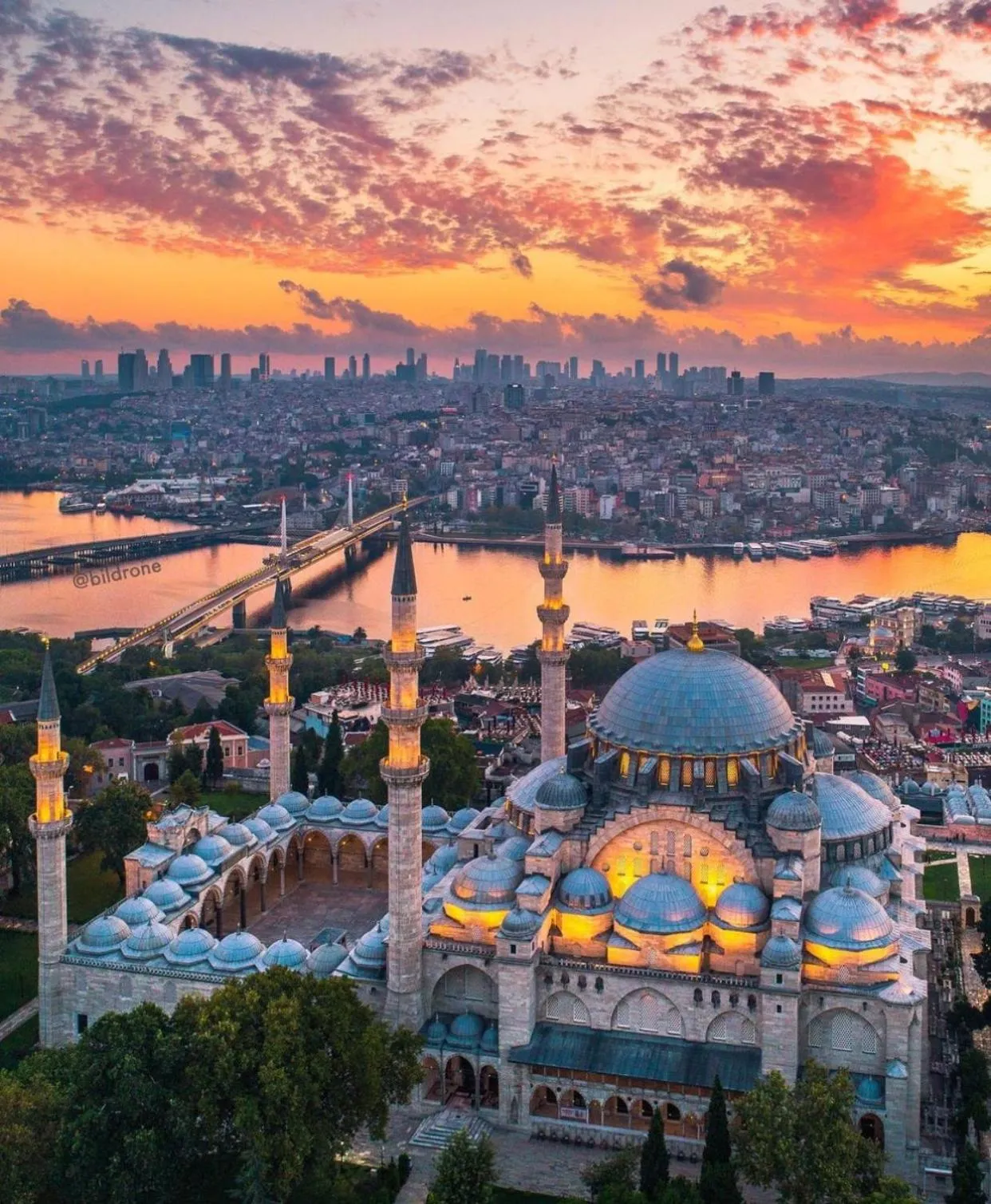 Nearby landmark in Valeria House