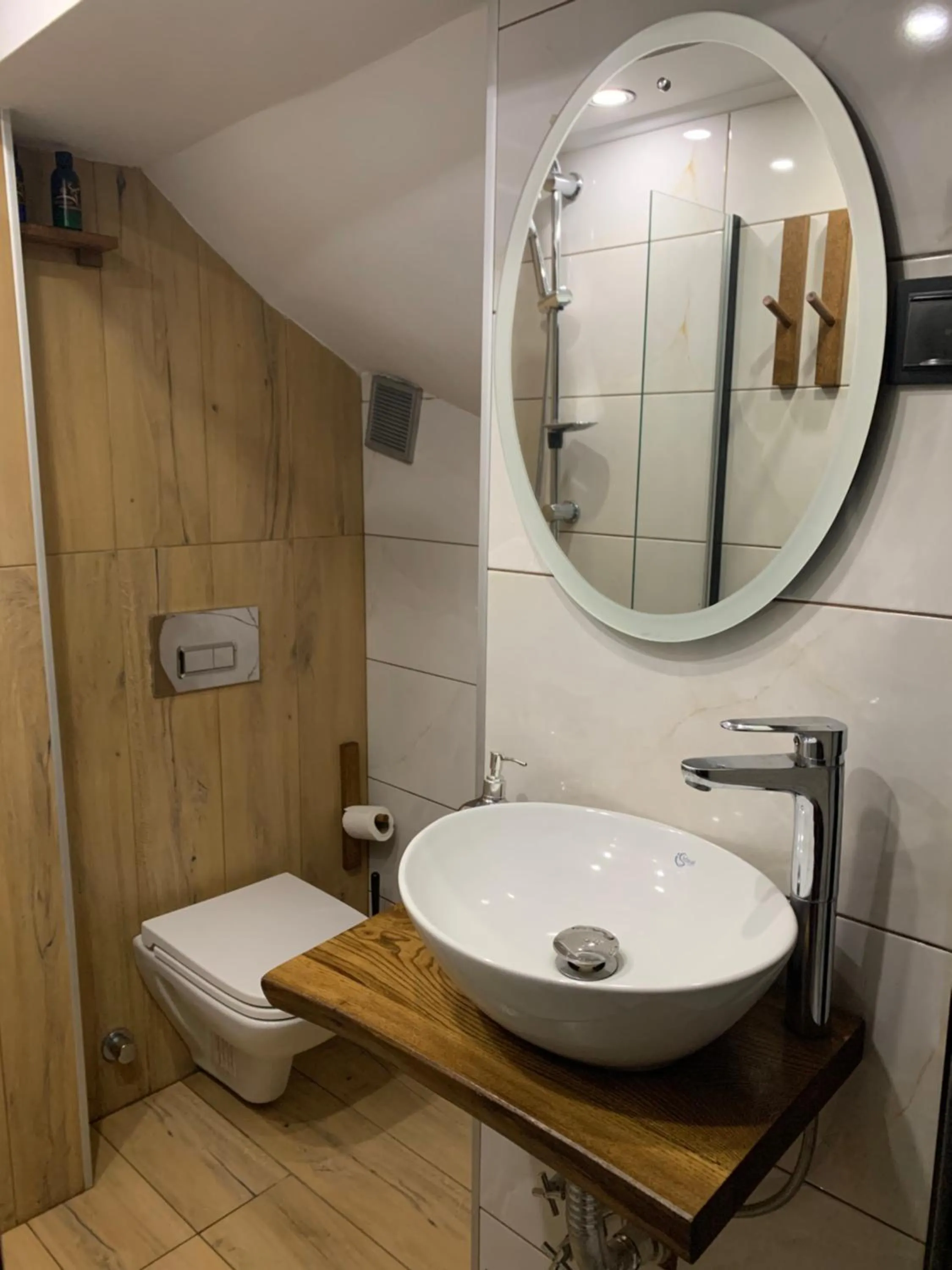 Bathroom in Valeria House
