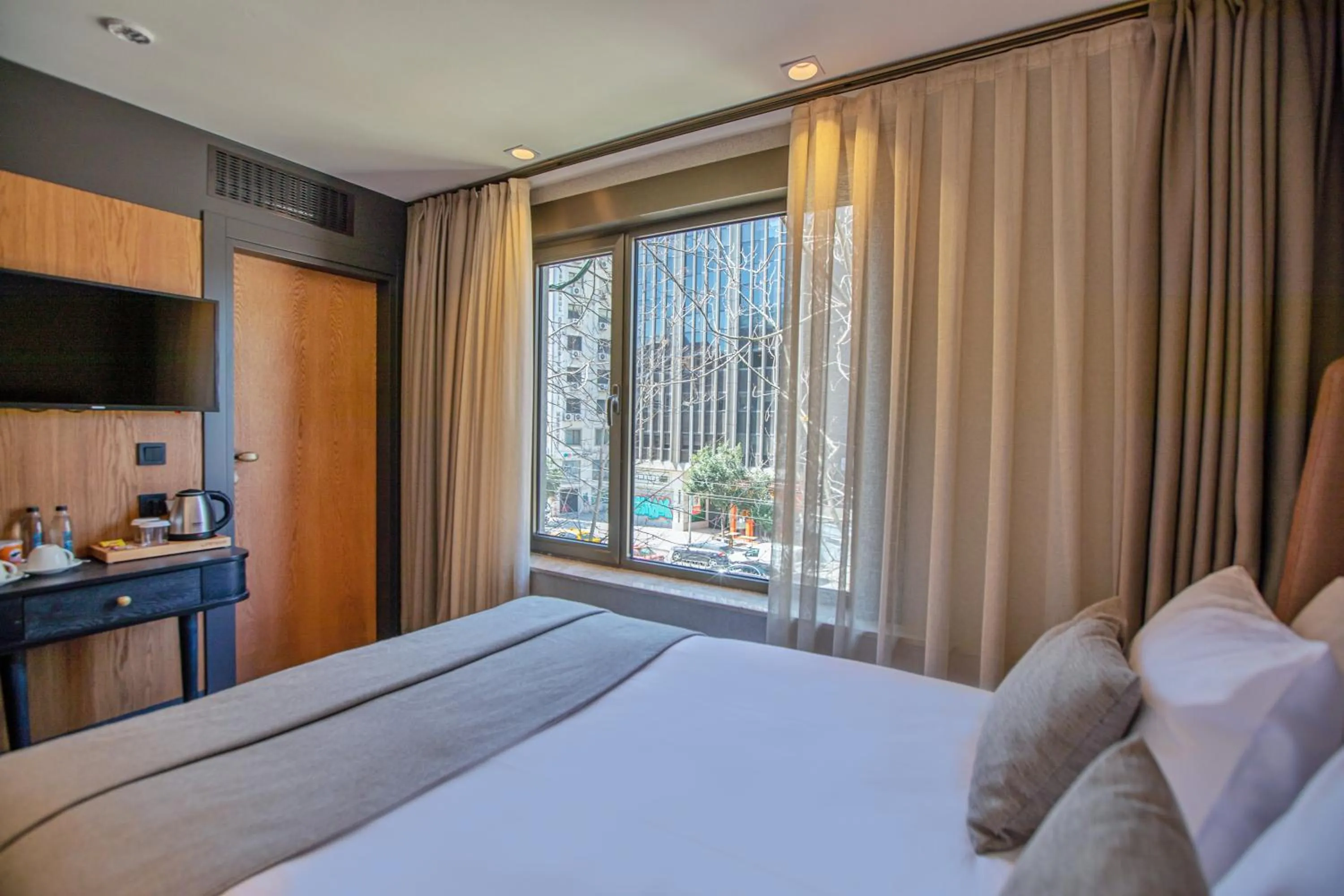 TV and multimedia, Bed in Root Karaköy