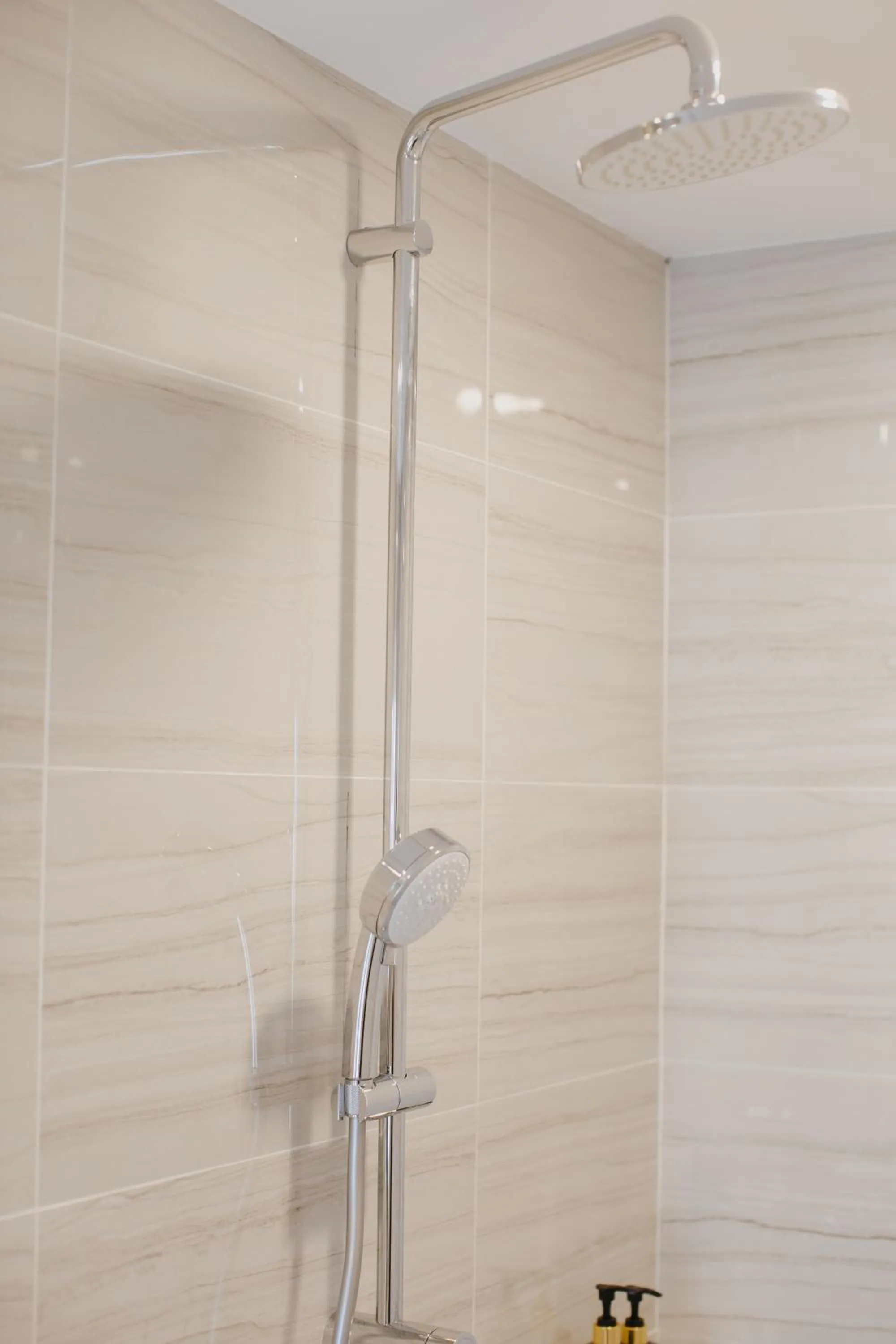 Bathroom in Poodson Hotel Chiangmai