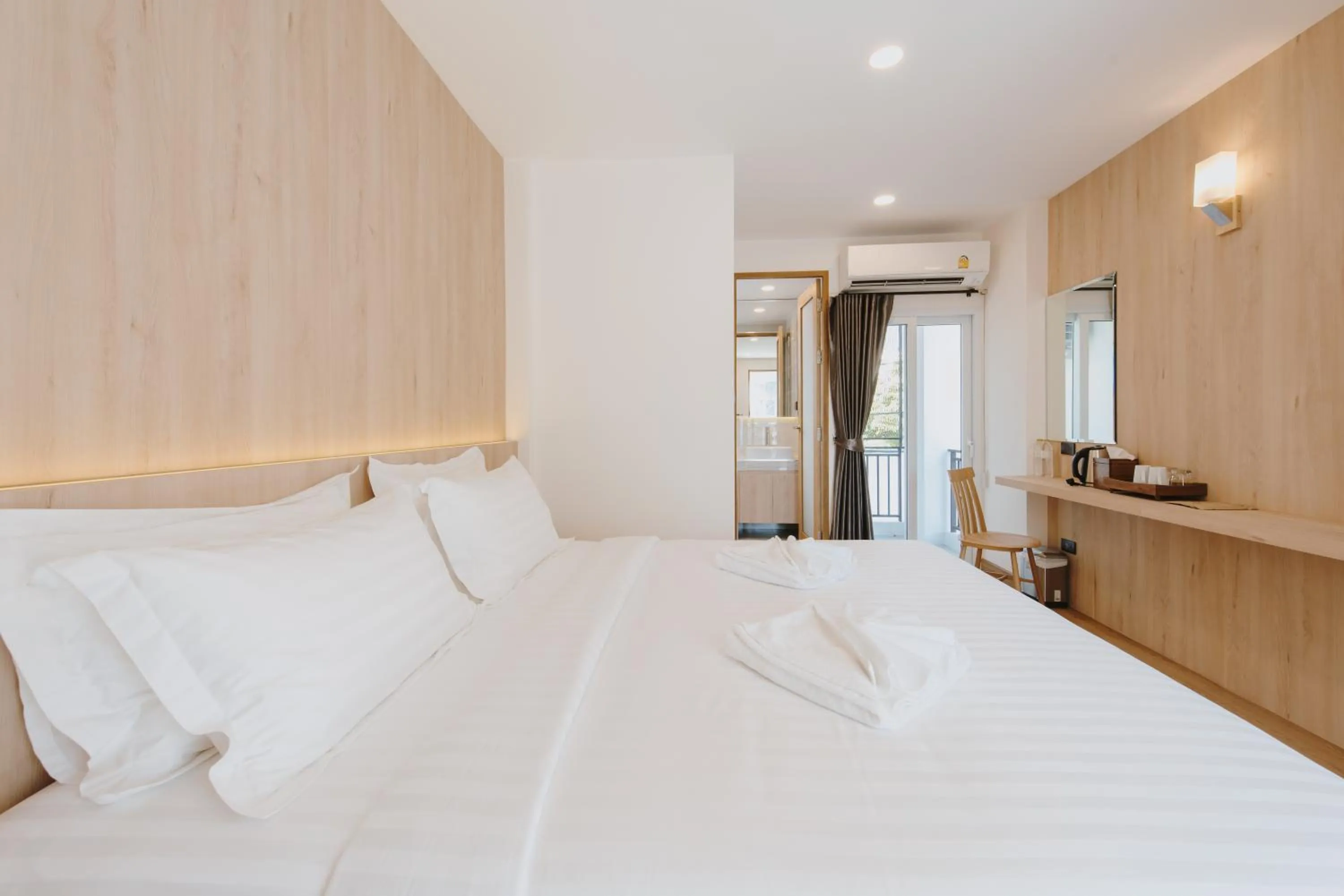 Bedroom, Bed in Poodson Hotel Chiangmai