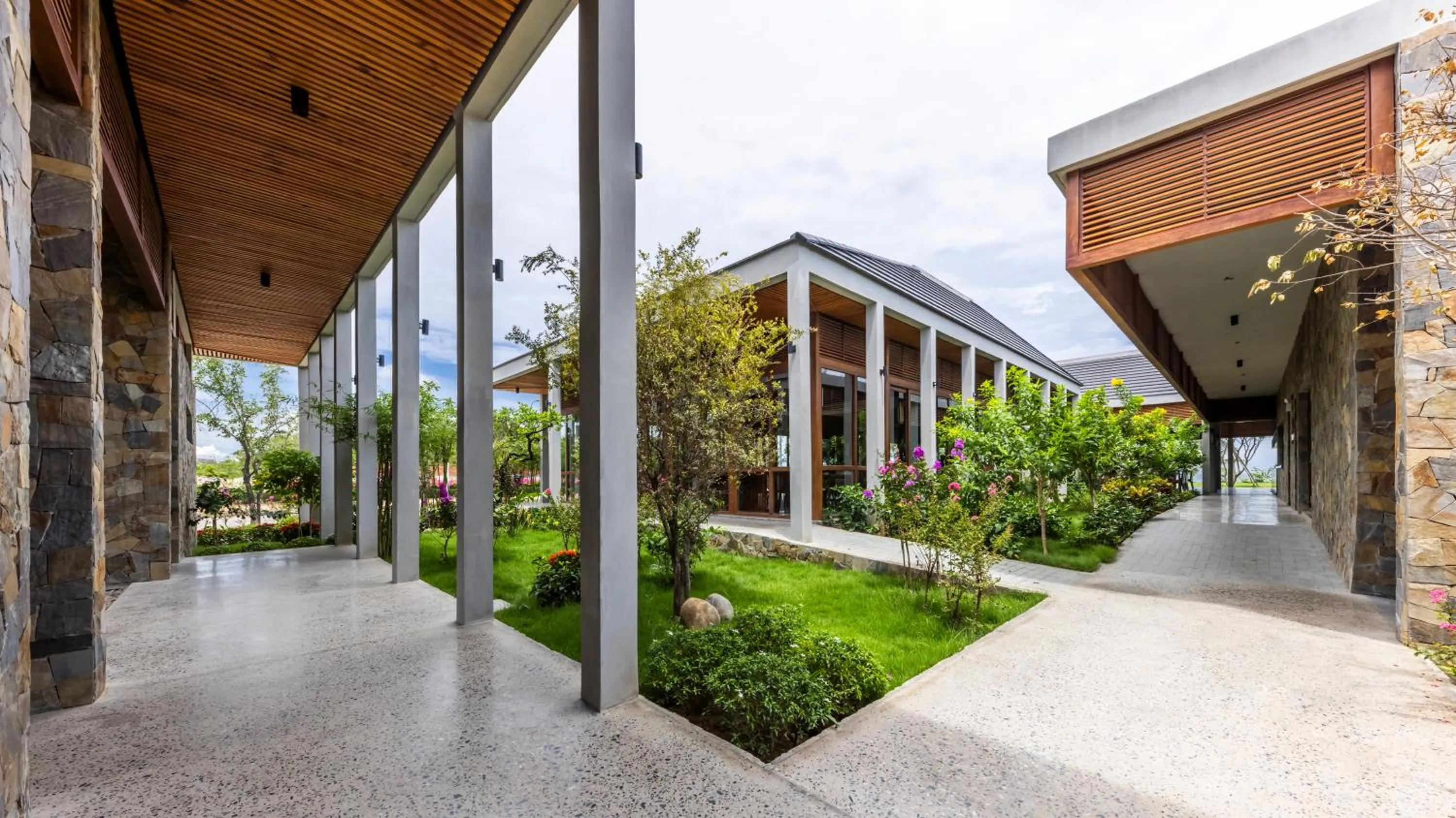 Restaurant/places to eat in Hoan My Resort - Ninh Chu