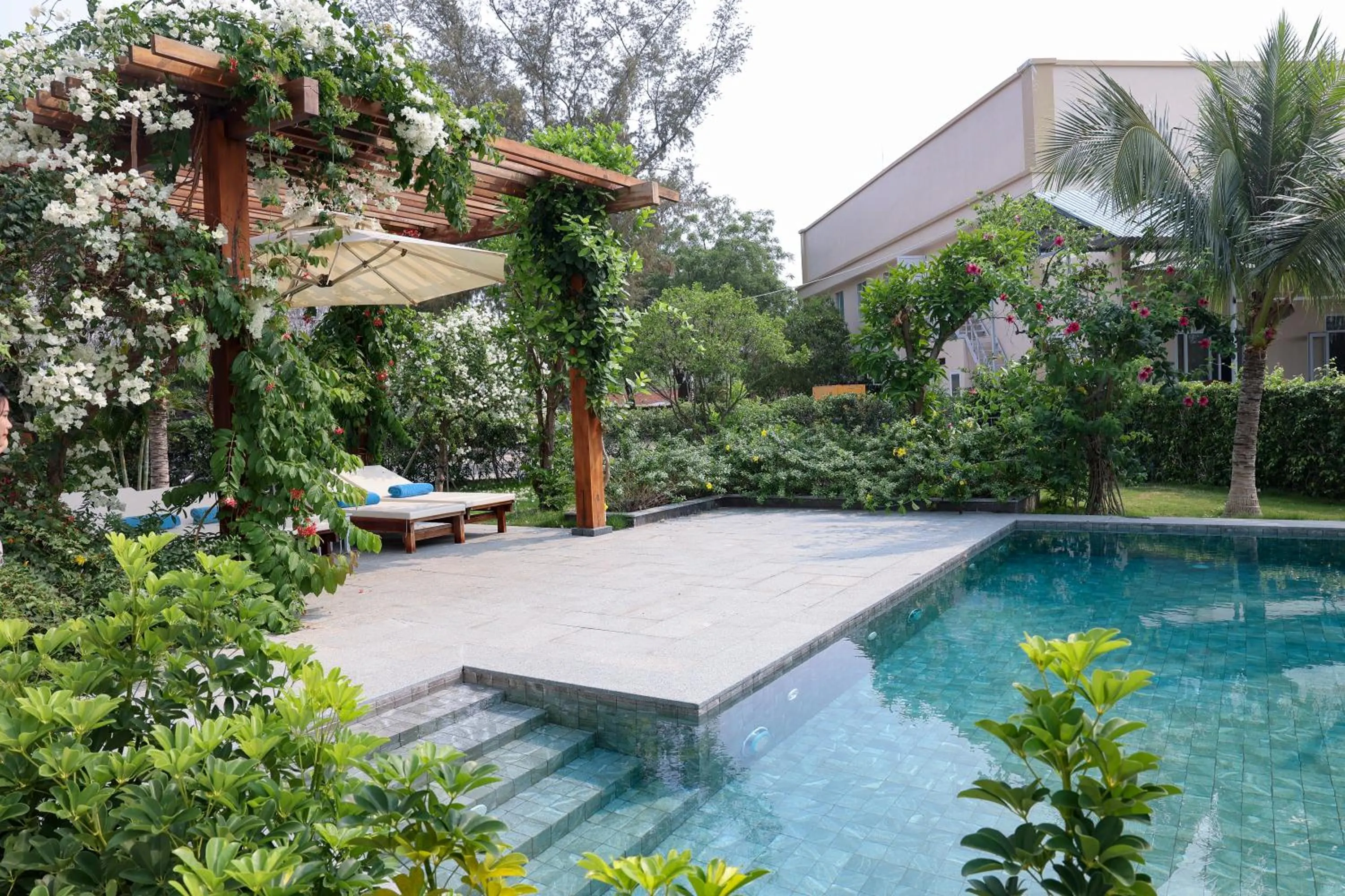 Swimming pool in Hoan My Resort - Ninh Chu