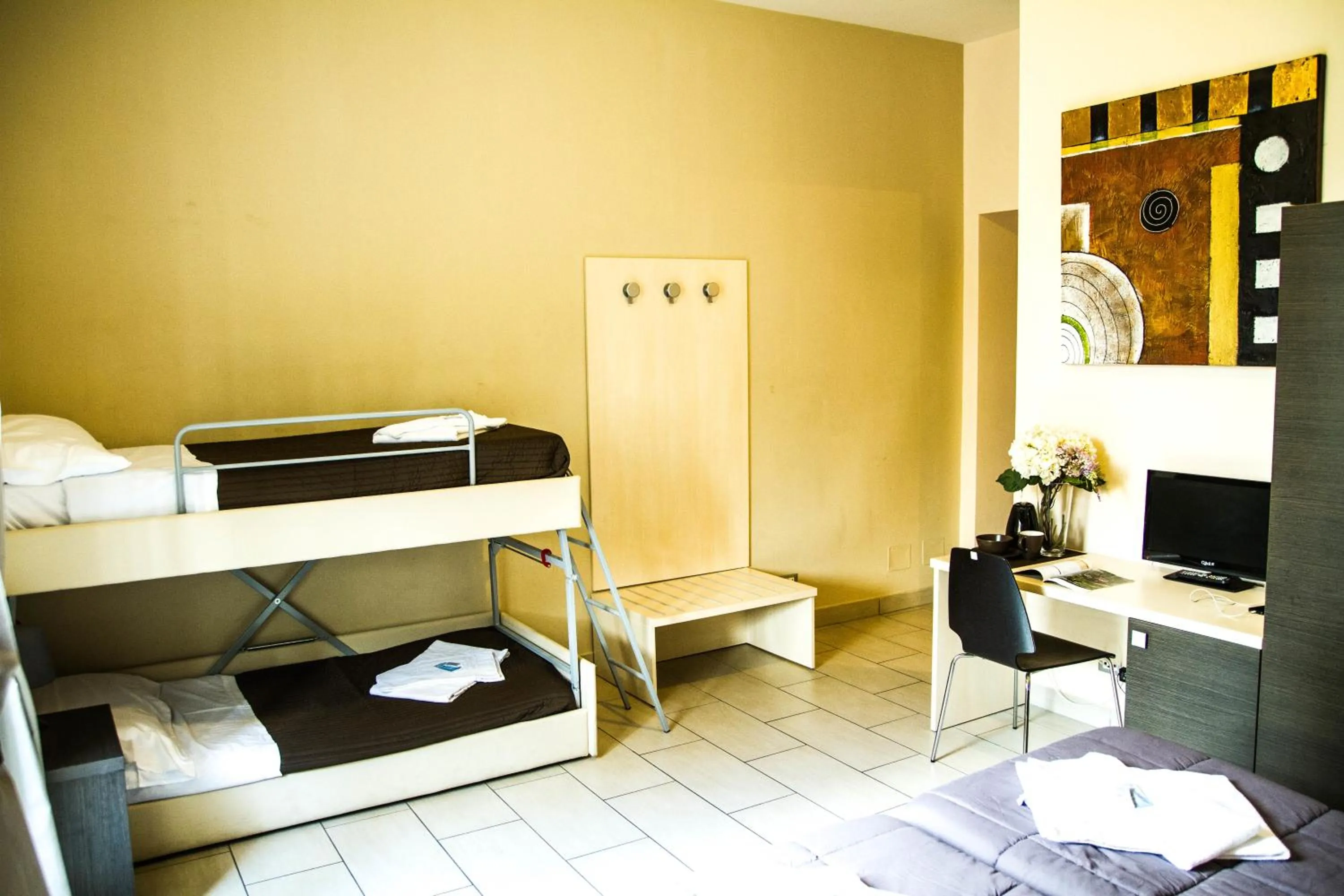 Bedroom, Bed in Mosaic Central Guest House