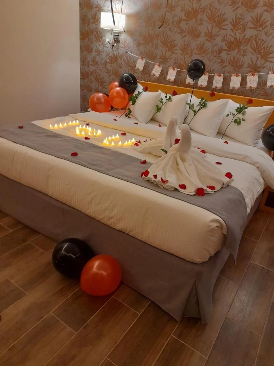 Bedroom, Bed in Sama Muscat Hotel