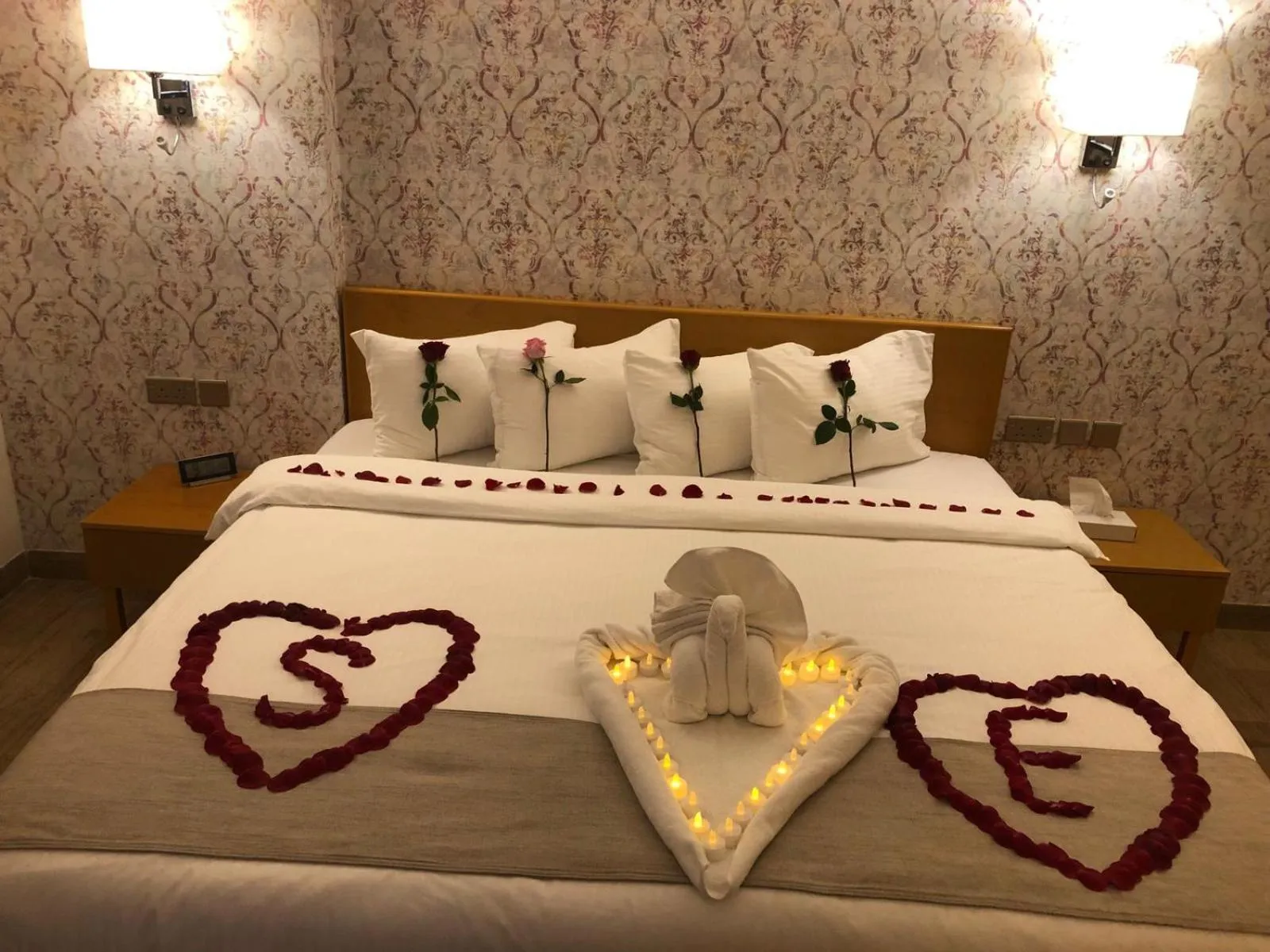 Decorative detail, Bed in Sama Muscat Hotel