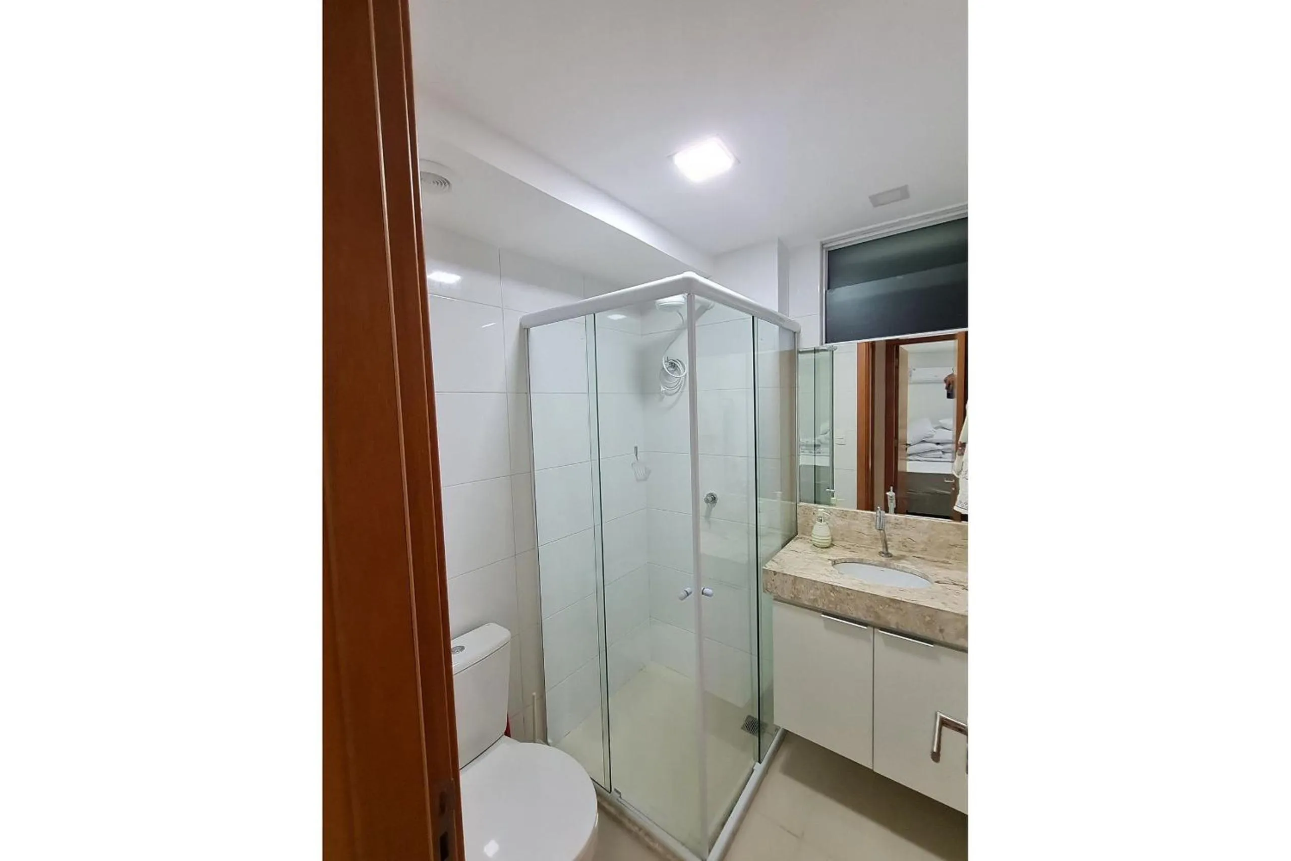 Toilet in Atlântico Norte