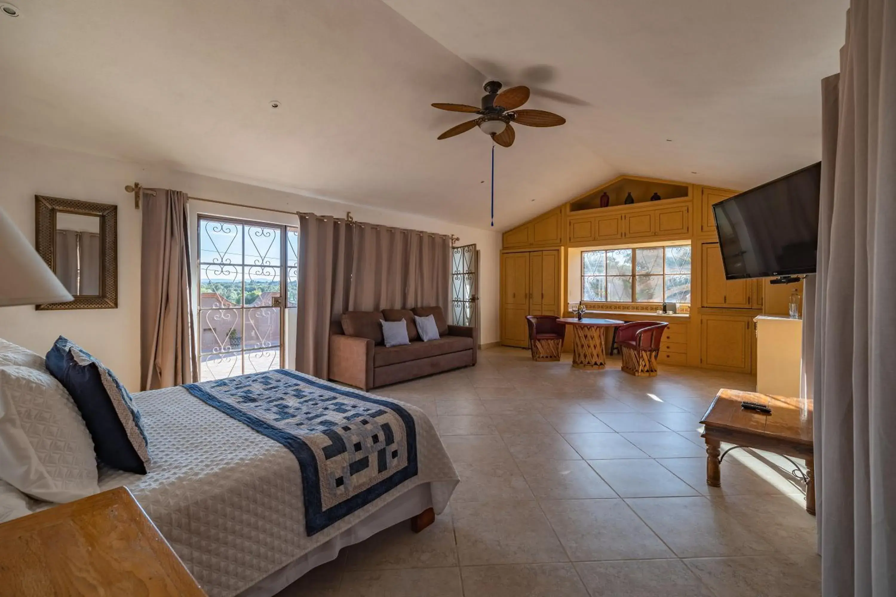 Suite with Terrace in Casa Las Palmas, San Miguel de Allende Suite with Terrace in Casa Las Palmas, San Miguel de Allende