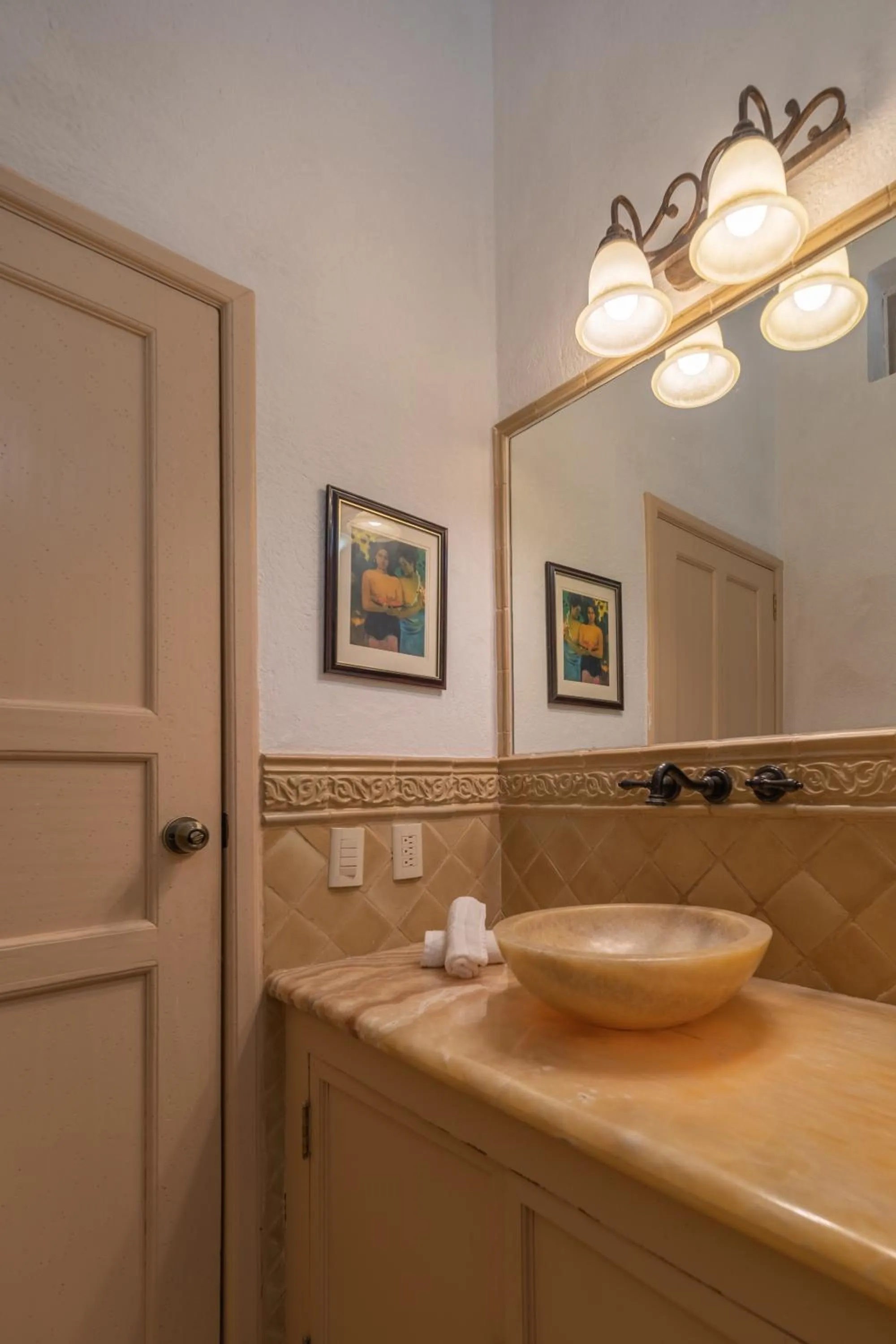 Bathroom in Casa Las Palmas, San Miguel de Allende