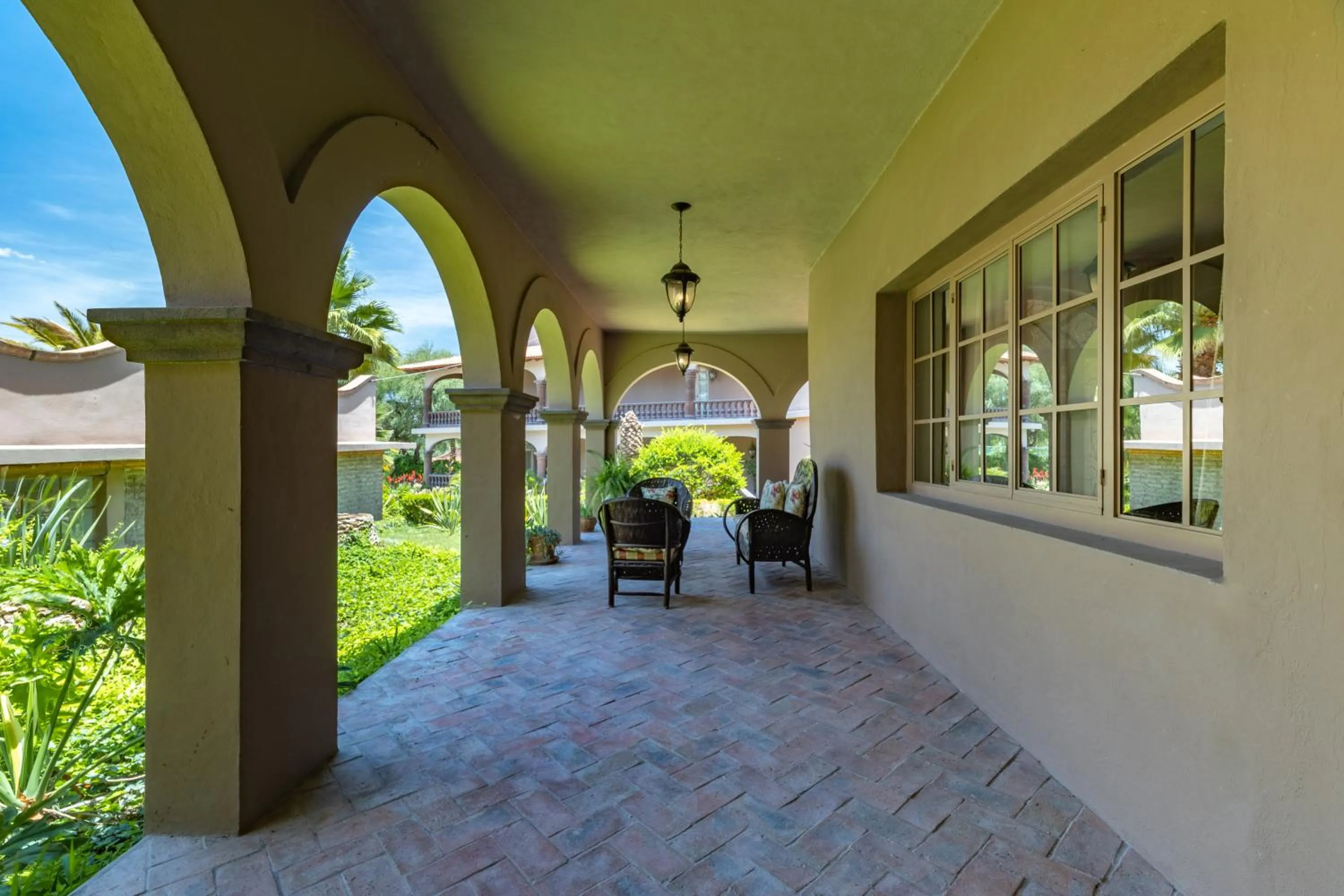 Patio in Casa Las Palmas, San Miguel de Allende