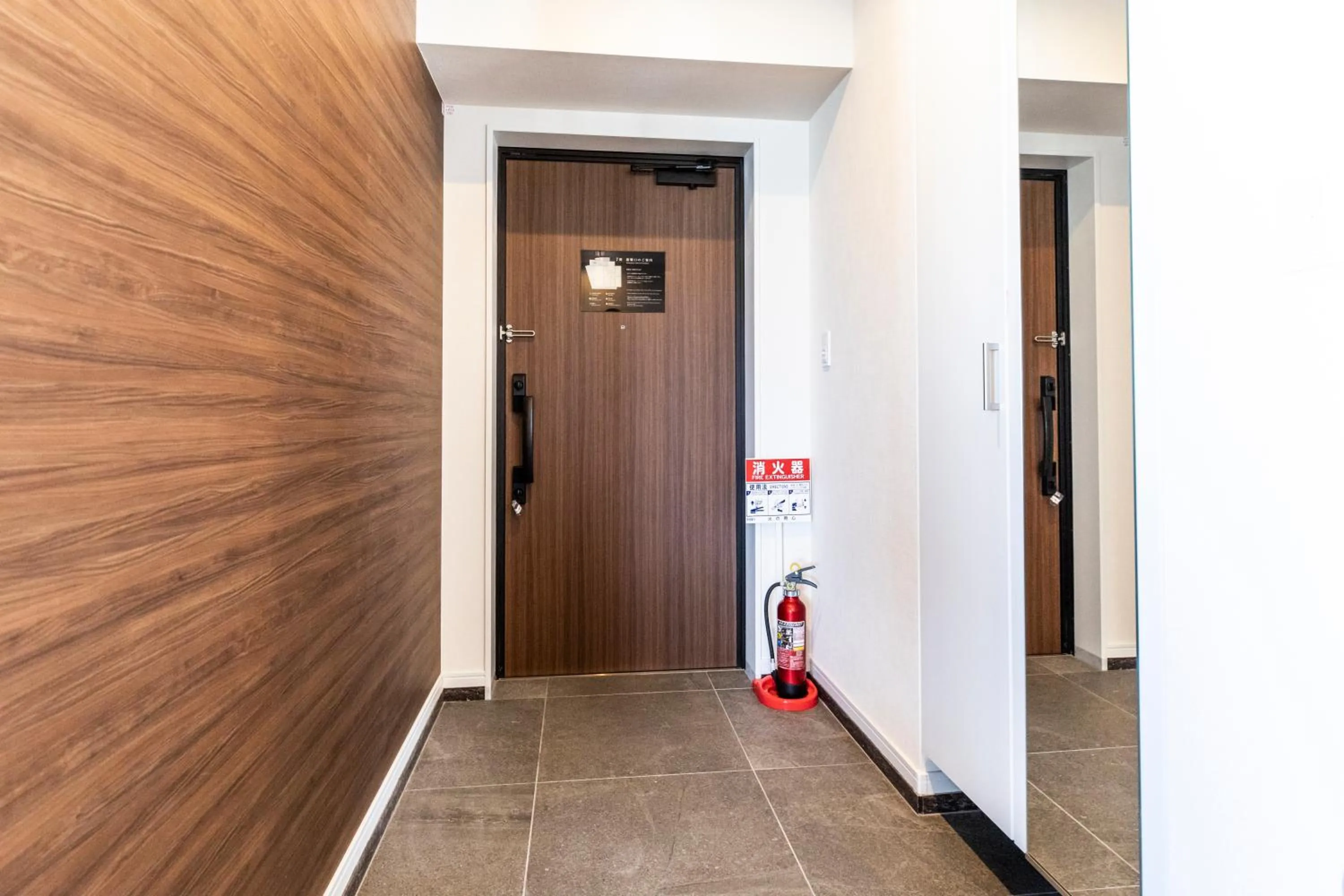 Photo of the whole room in Rizo Zaizen Hotel