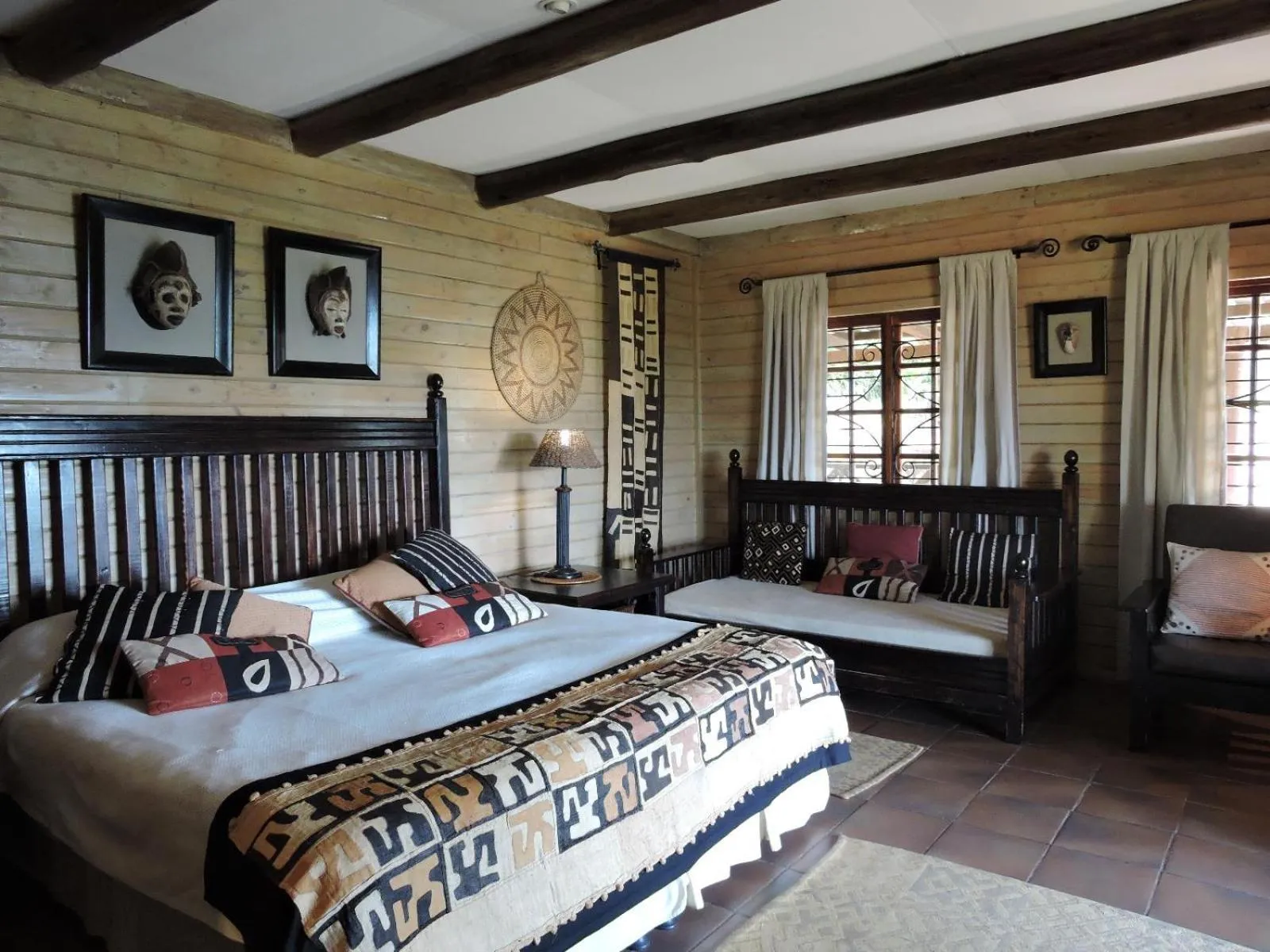 Bed in Bohm's Zeederberg Country House