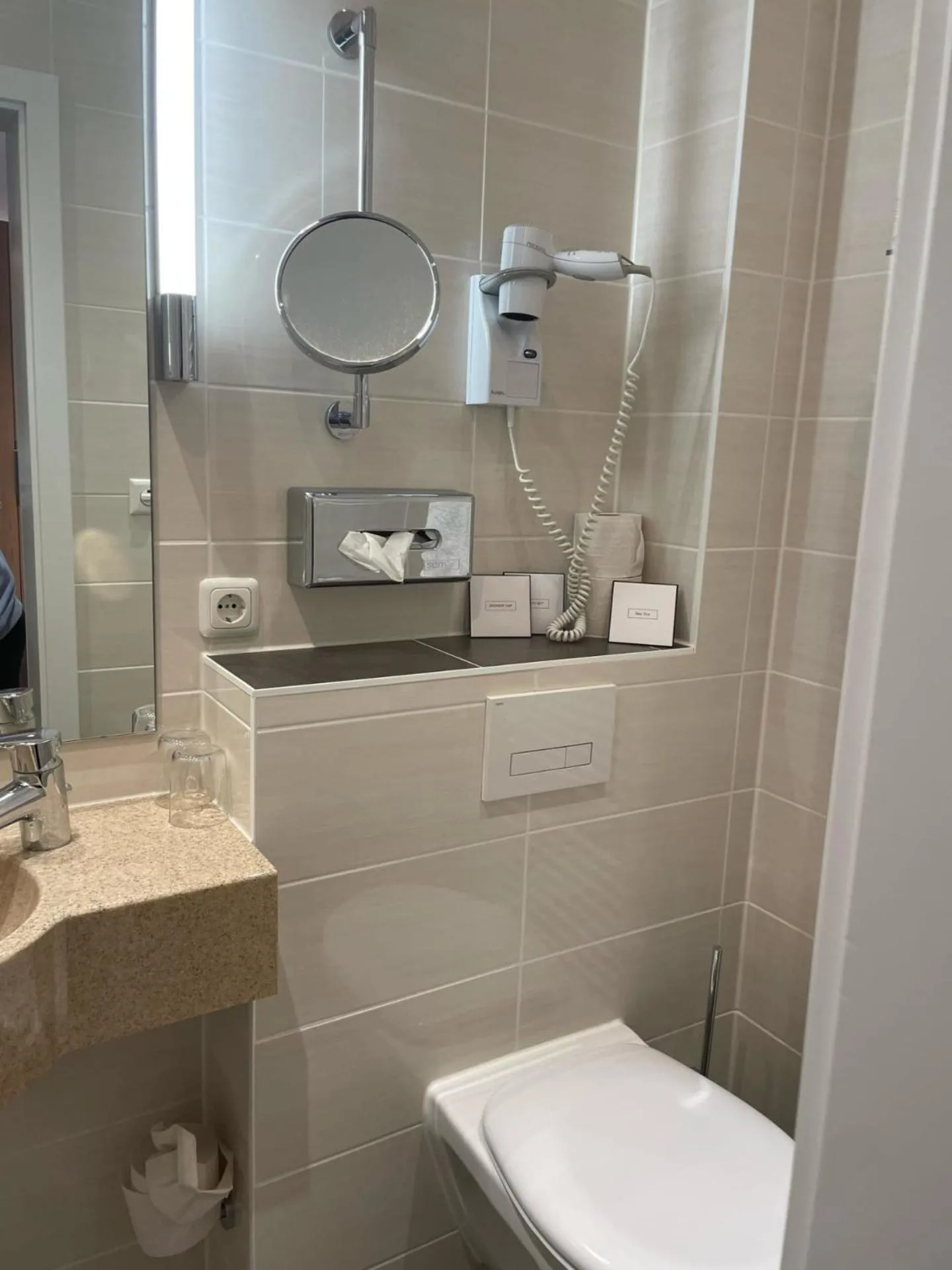 Toilet in Flair Hotel zum Schiff