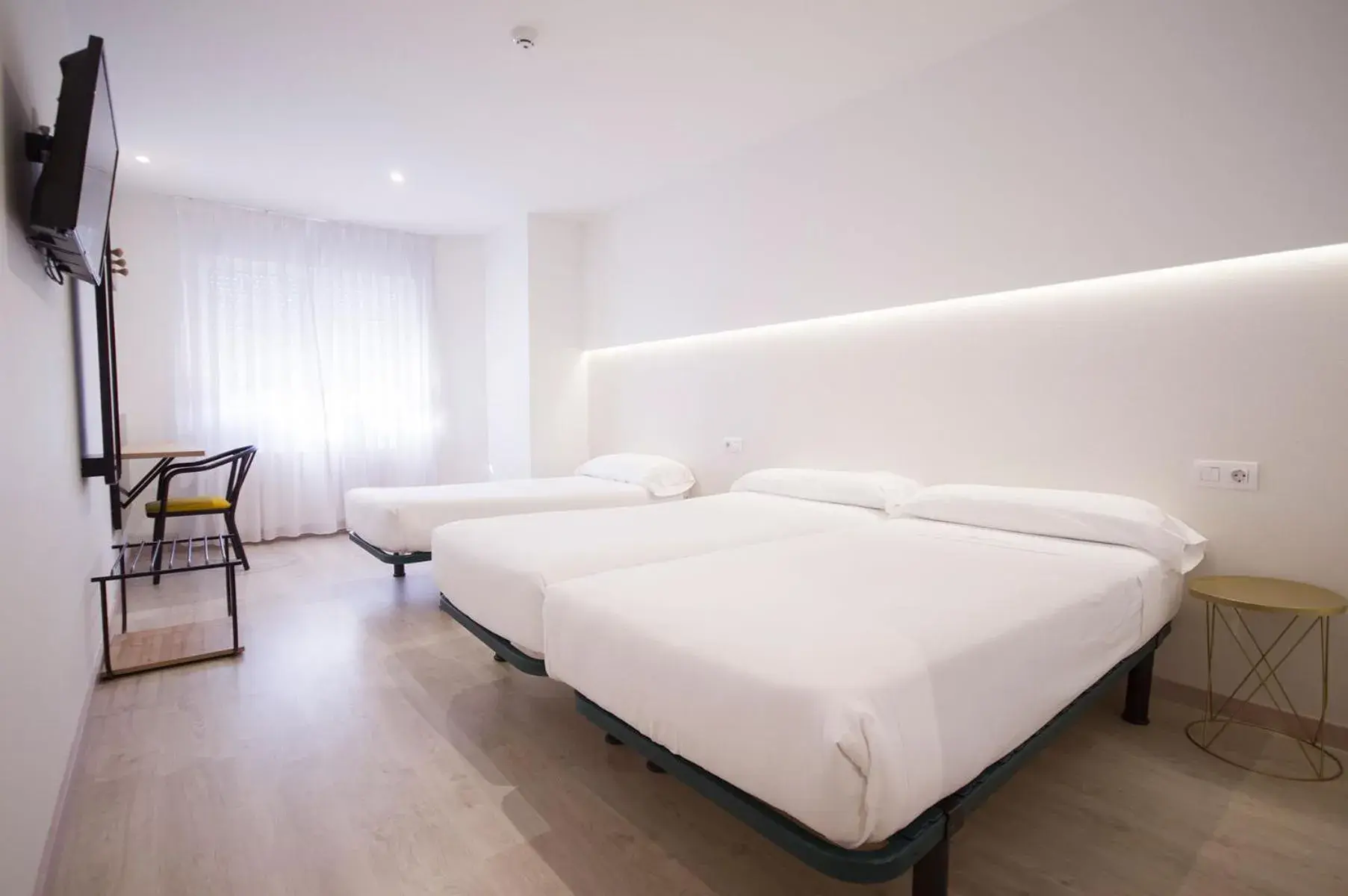 Triple Room - single occupancy in U-Hotel Darío Lugo Triple Room - single occupancy in U-Hotel Darío Lugo