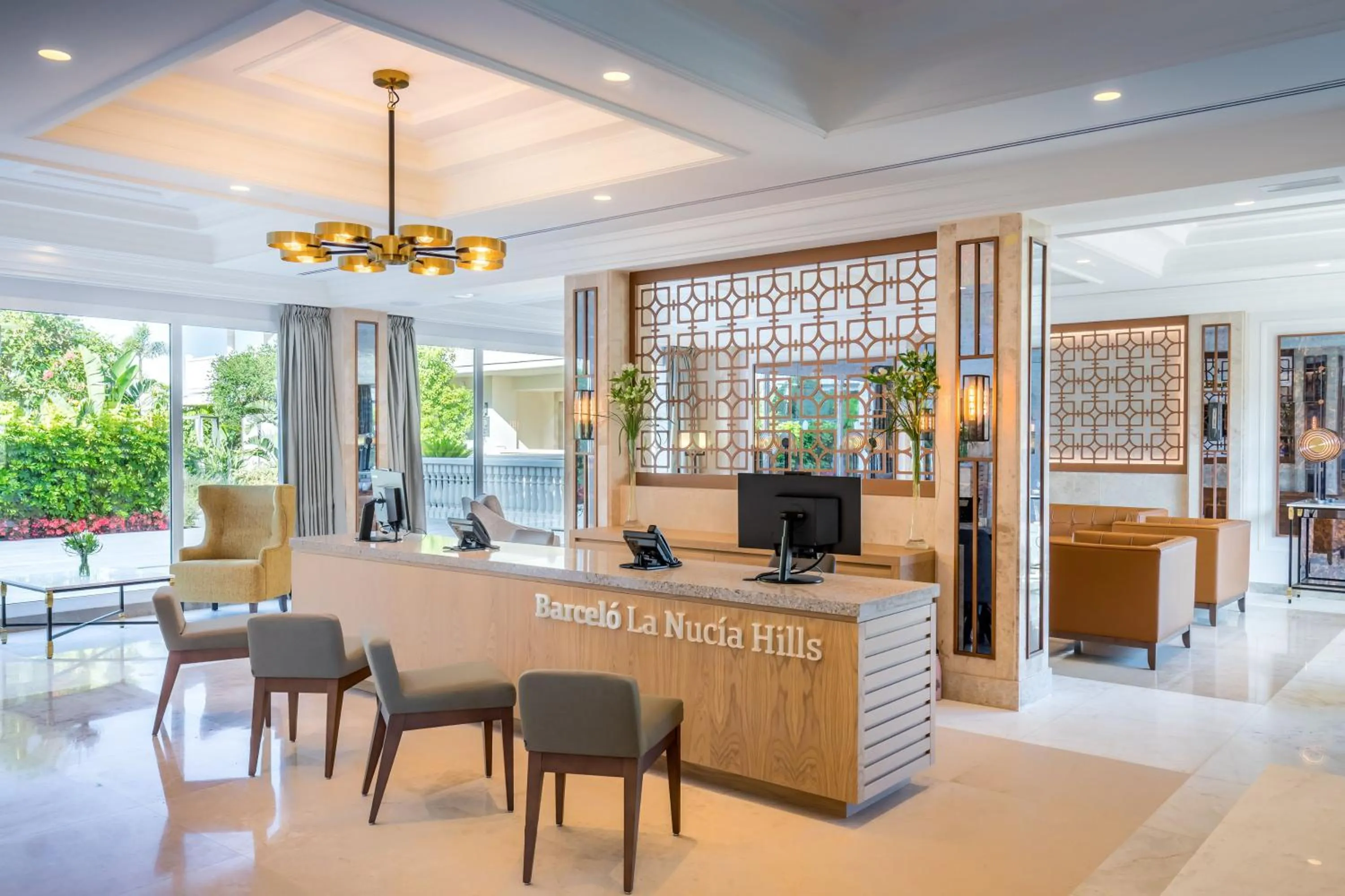 Lobby or reception in Barceló la Nucía Hills