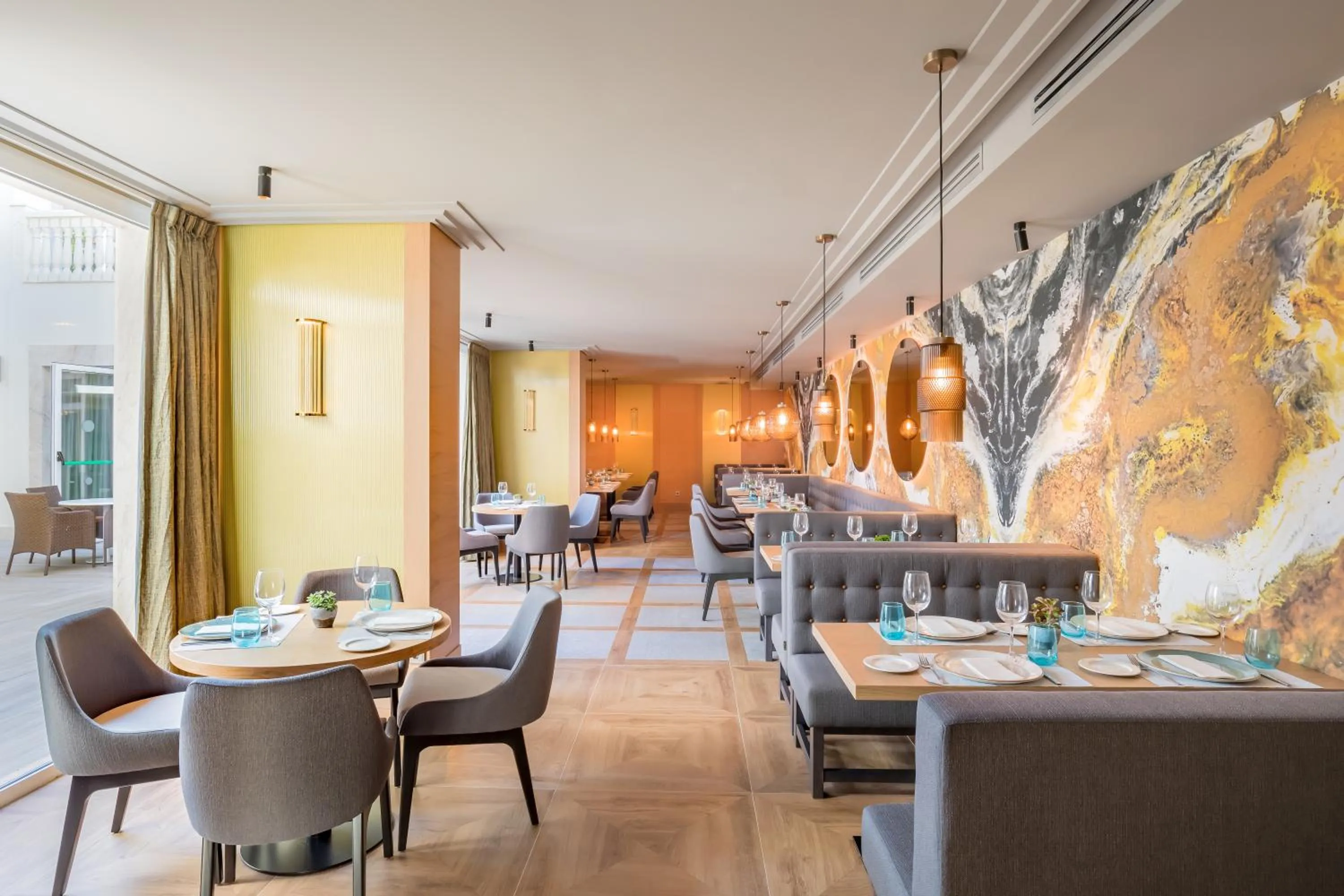 Restaurant/places to eat in Barceló la Nucía Hills