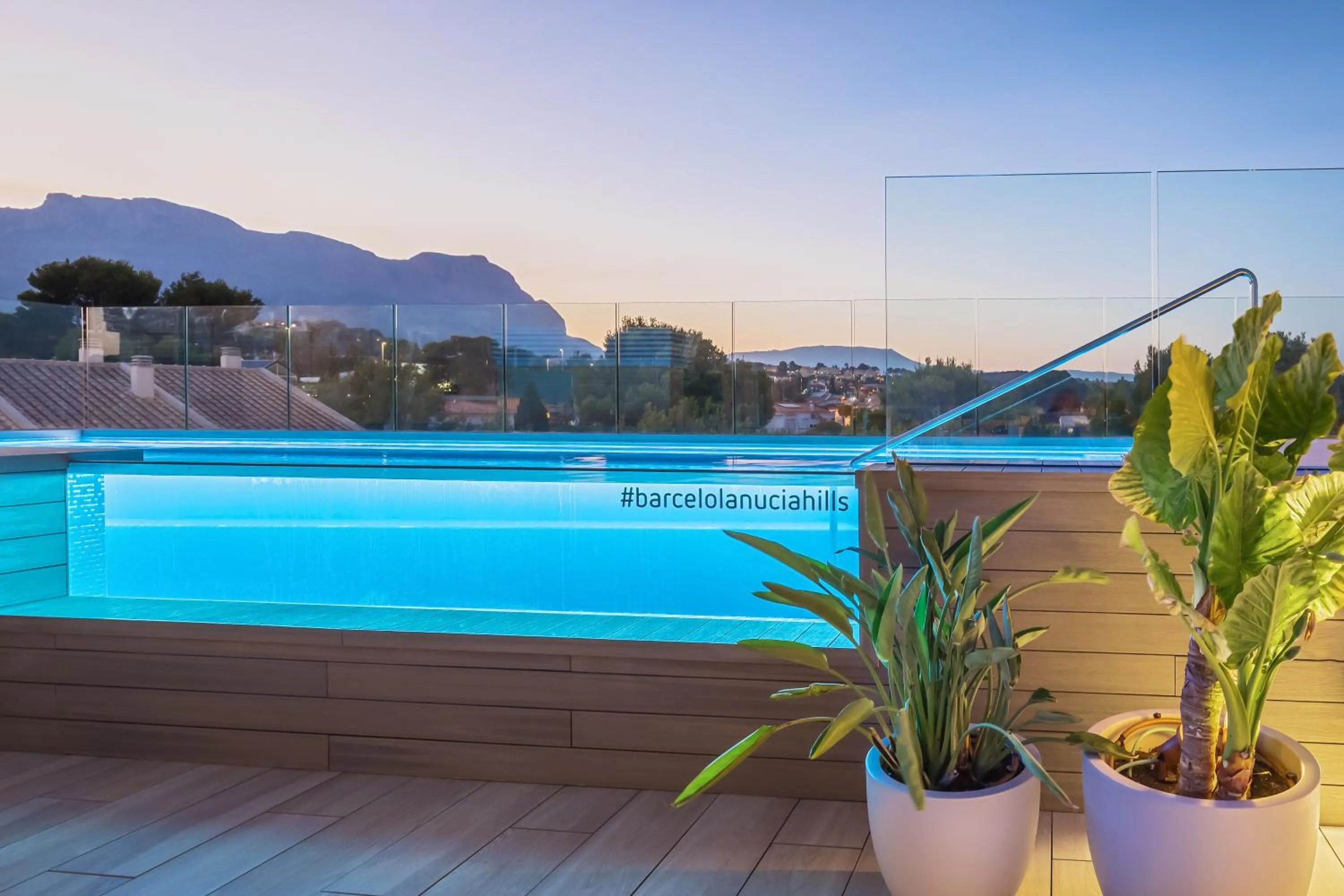Swimming pool in Barceló la Nucía Hills