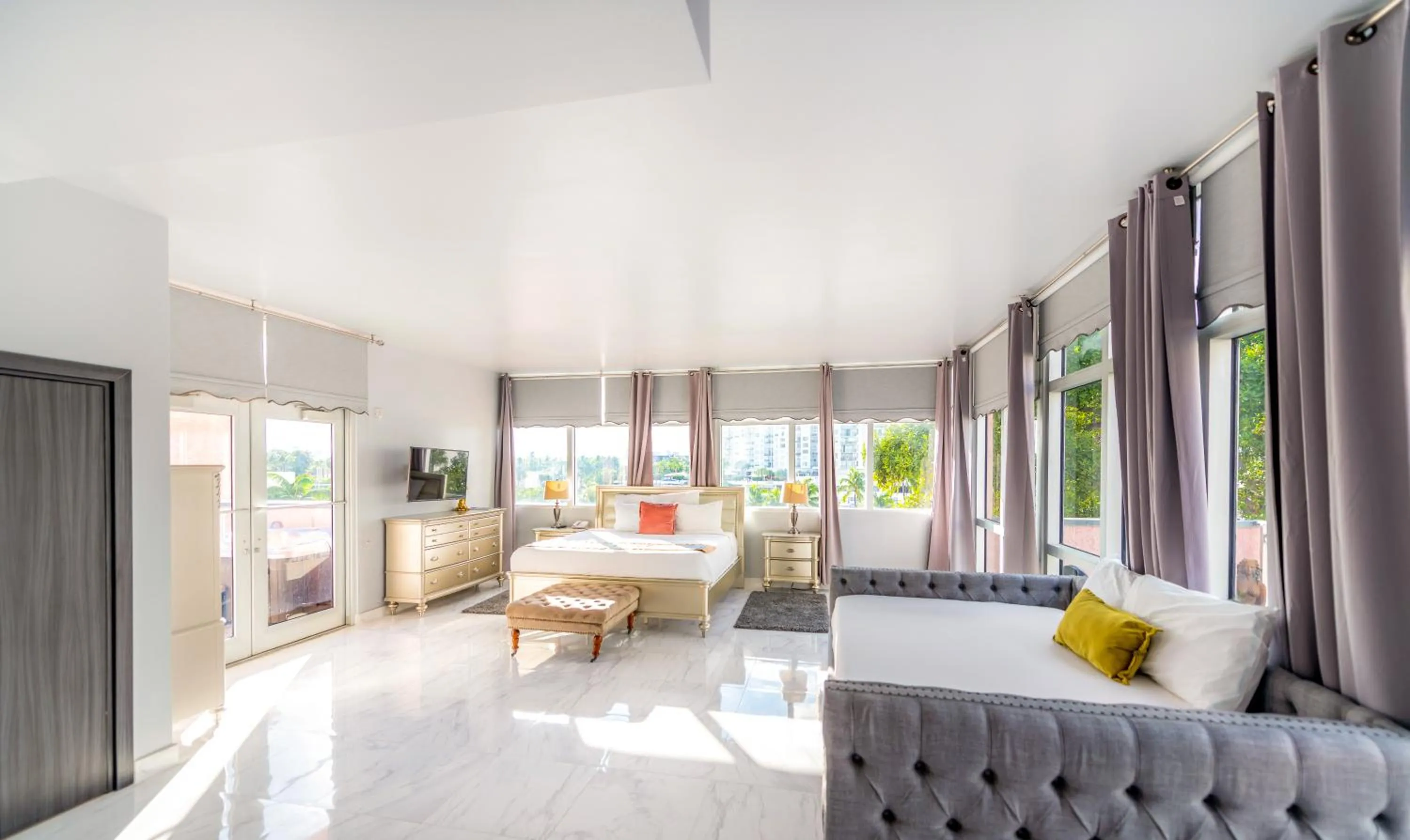 Living room in Secret Garden Miami Beach