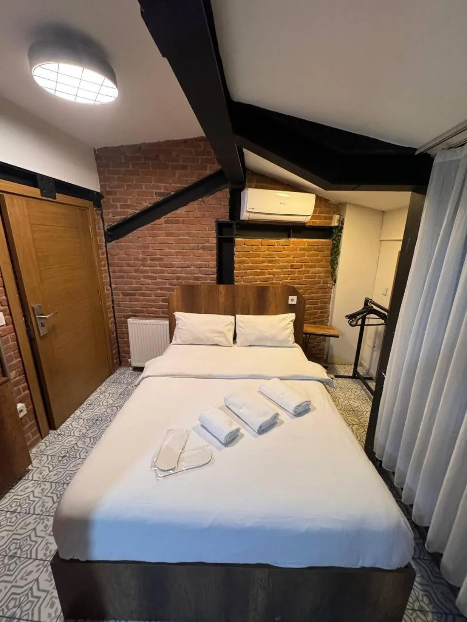 Bed in Gen Suites Cibali