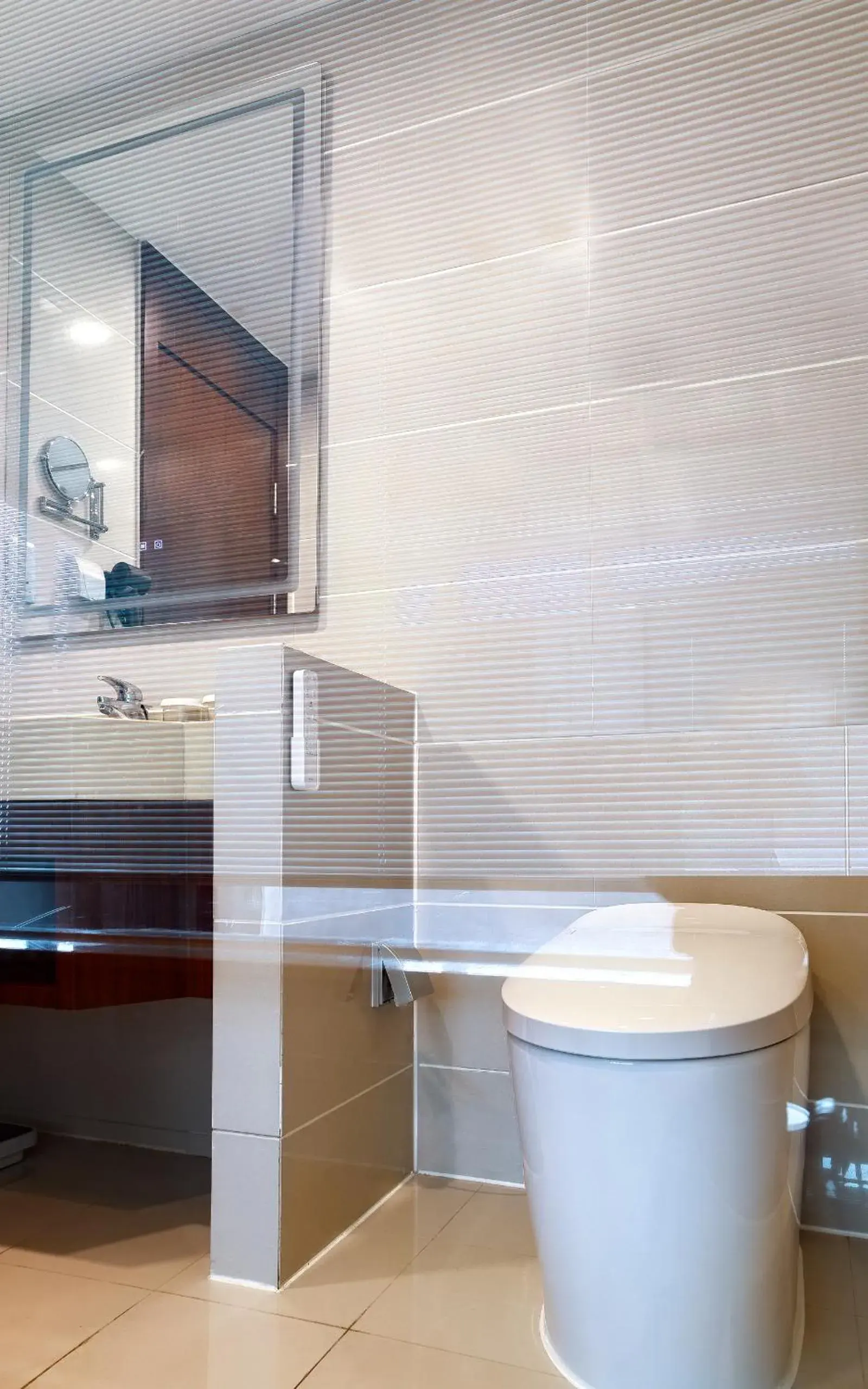 Superior Twin Room - single occupancy - Executive Floor,City View, include two person happy hour in revolving restaurant(17:30-20:00) in Novotel Atlantis Shanghai Superior Twin Room - single occupancy - Executive Floor,City View, include two person happy hour in revolving restaurant(17:30-20:00) in Novotel Atlantis Shanghai