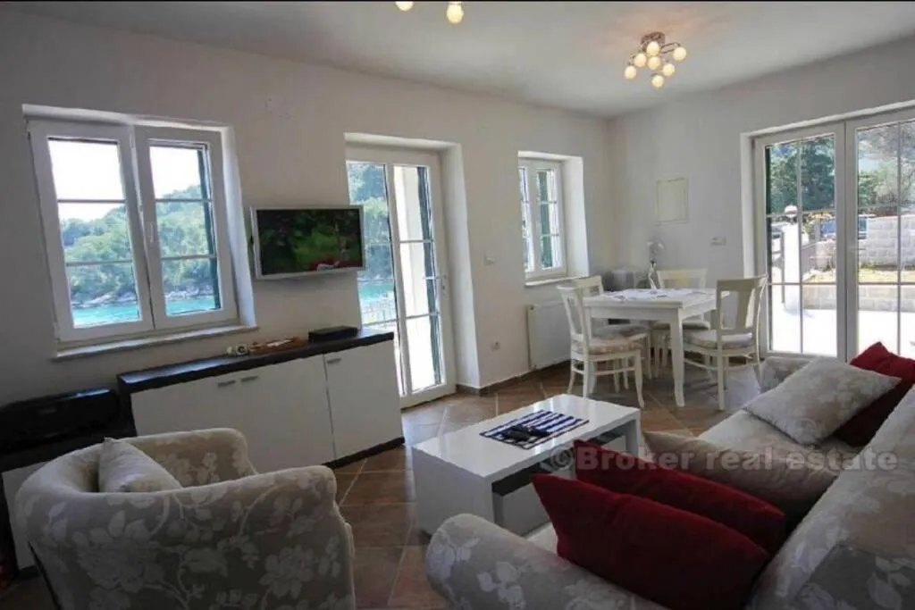 TV and multimedia in Villa Mala Dora