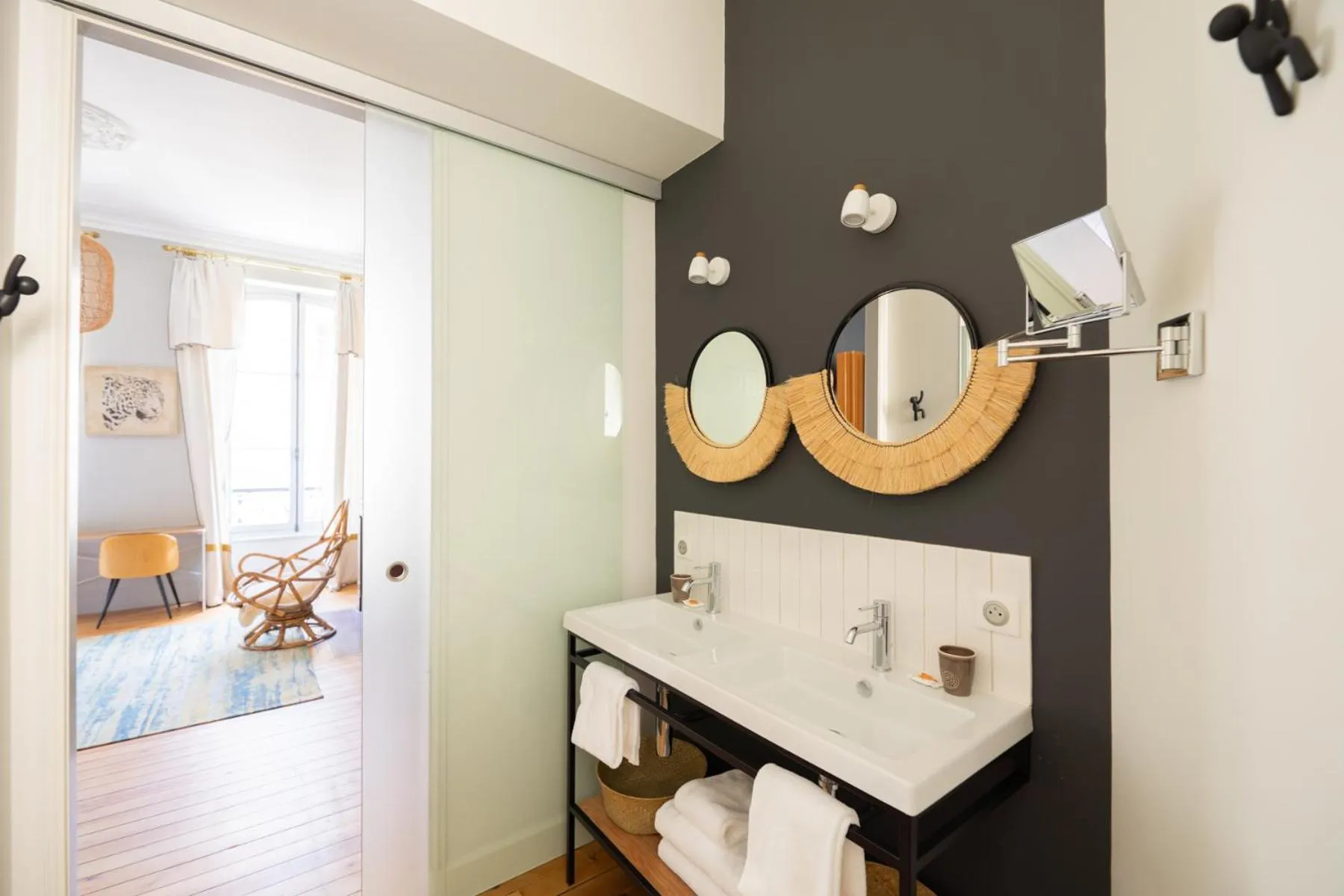 Bathroom in Maison Manège Bordeaux Centre