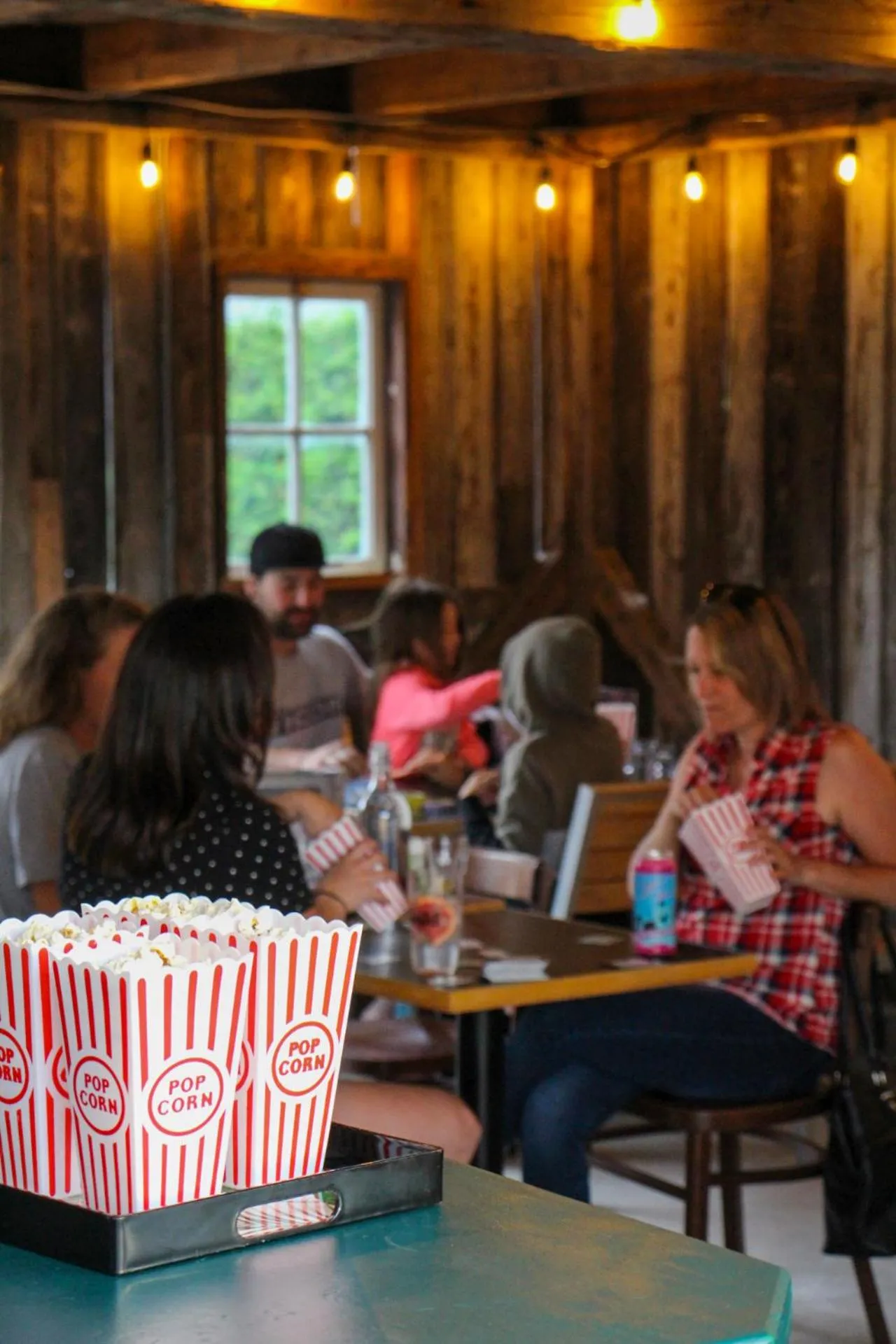 Game Room in Auberge de l'Ouest