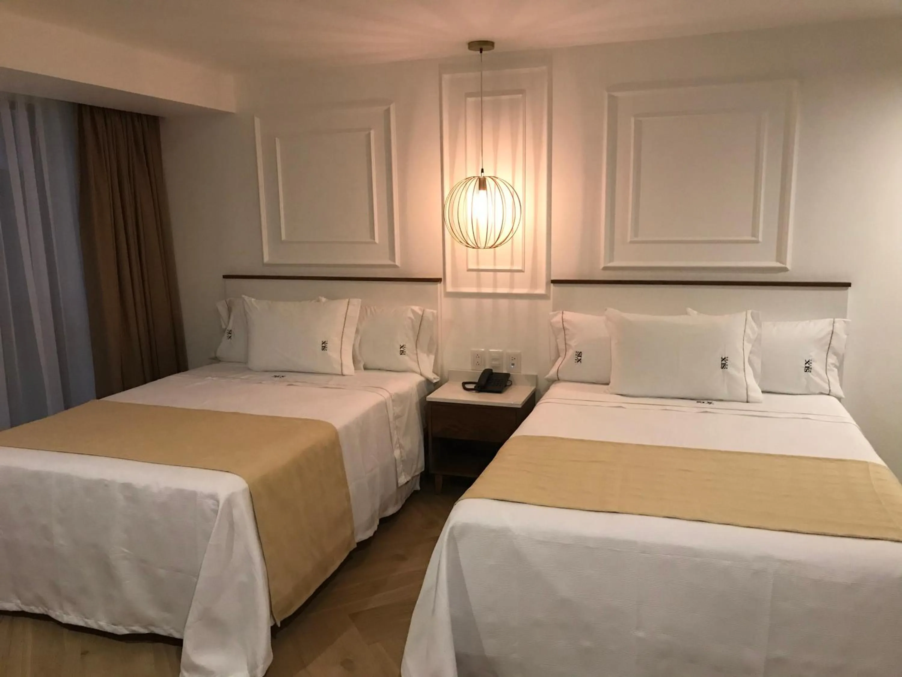 Bedroom, Bed in Six Hotel Guadalajara Degollado