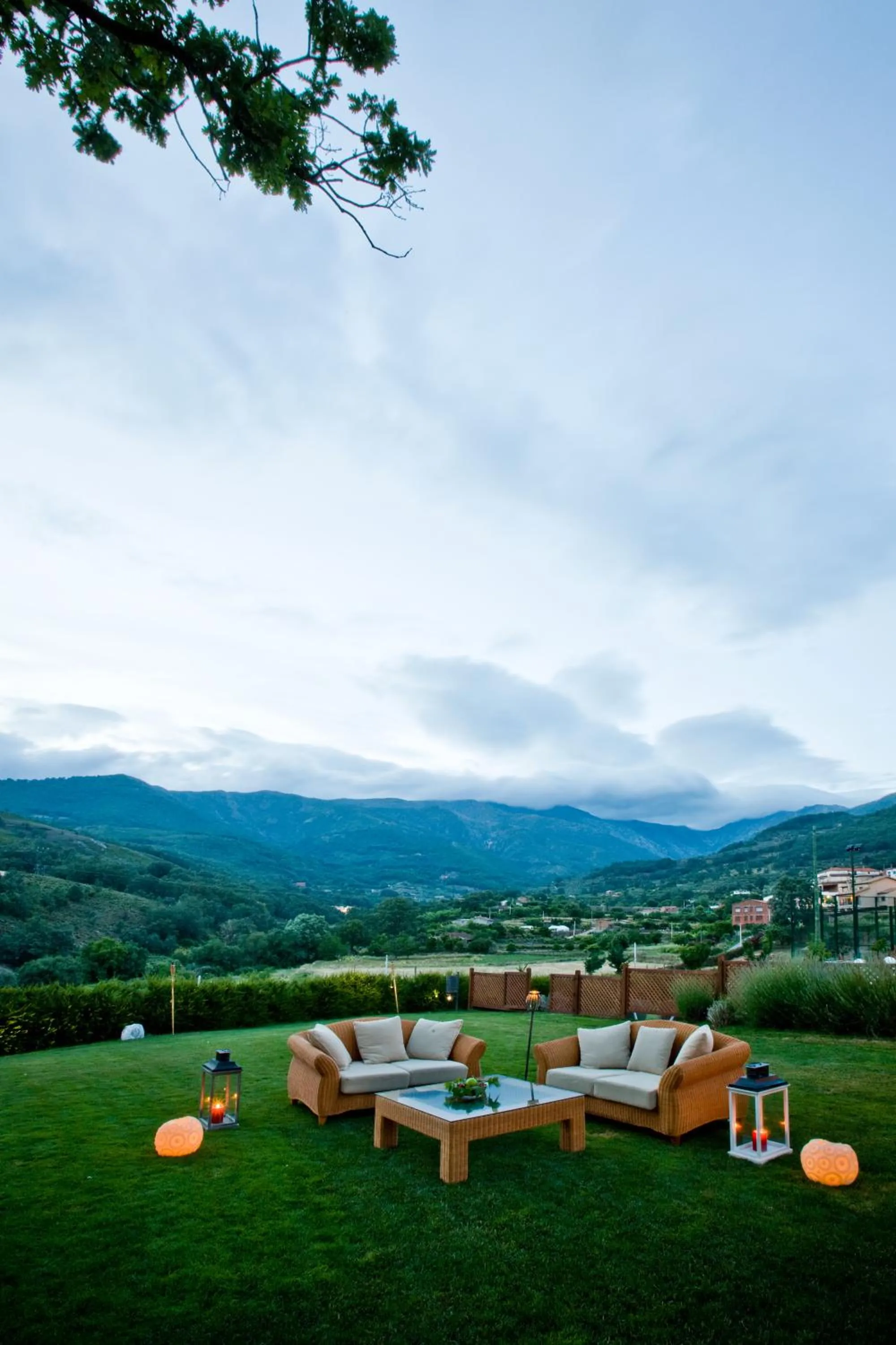 Facade/entrance in Hotel Ruta Imperial H-CC-00660