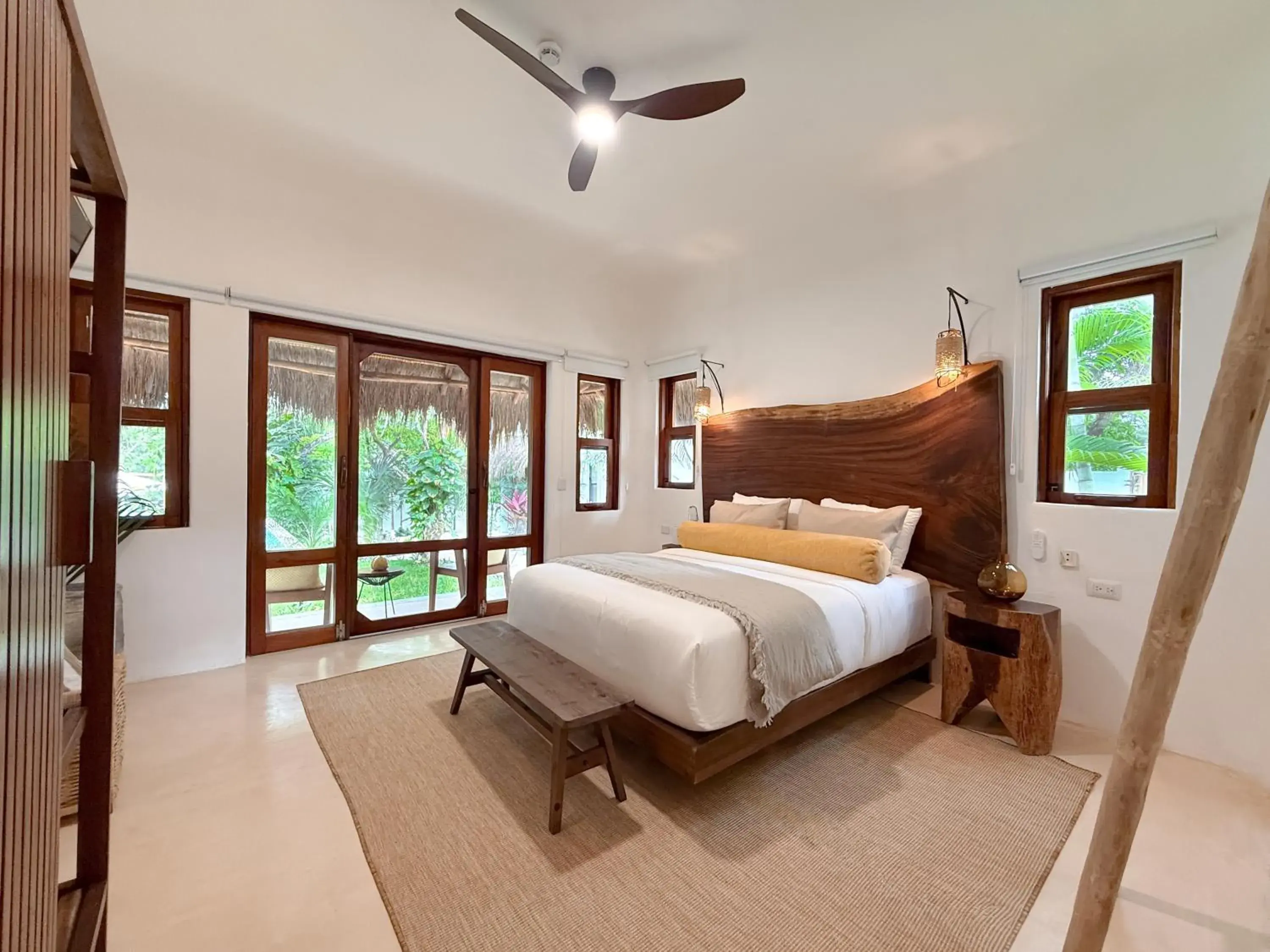 Queen Room with Garden View in Mikasa Bacalar Hotel Boutique, Lagoon Front Queen Room with Garden View in Mikasa Bacalar Hotel Boutique, Lagoon Front