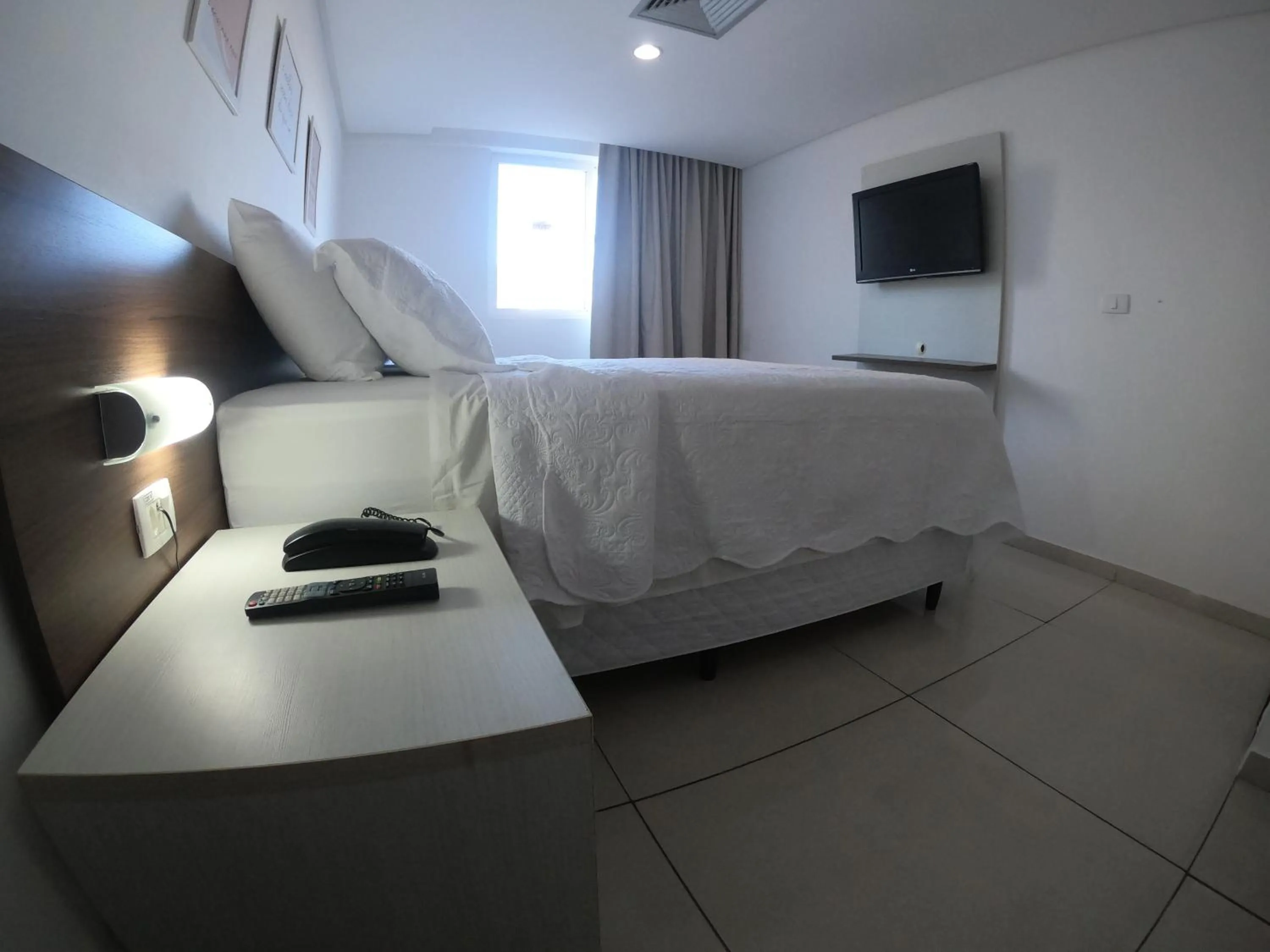 Bed in Imperial Flat