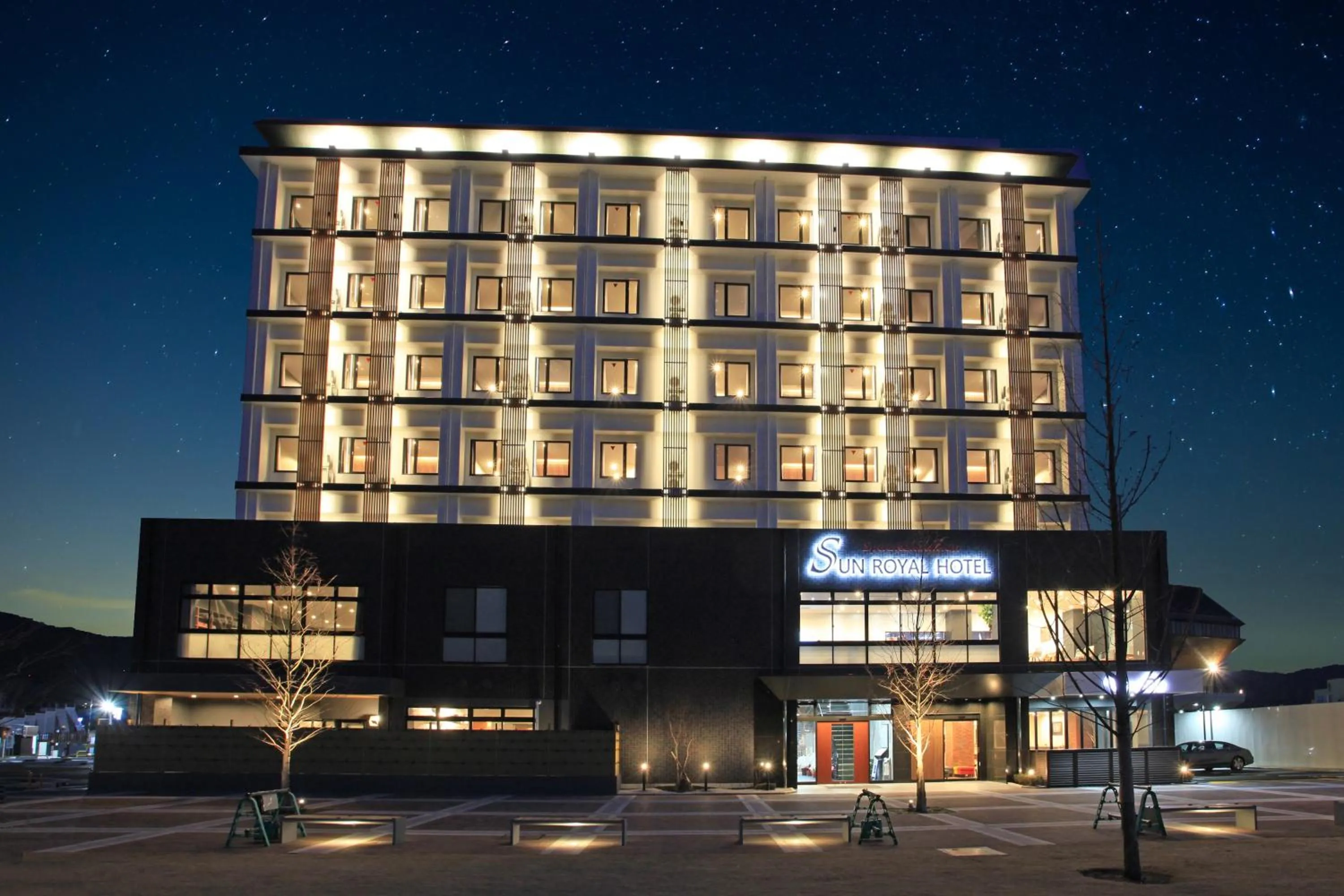 Night in Sun Royal Hotel Kameoka Ekimae