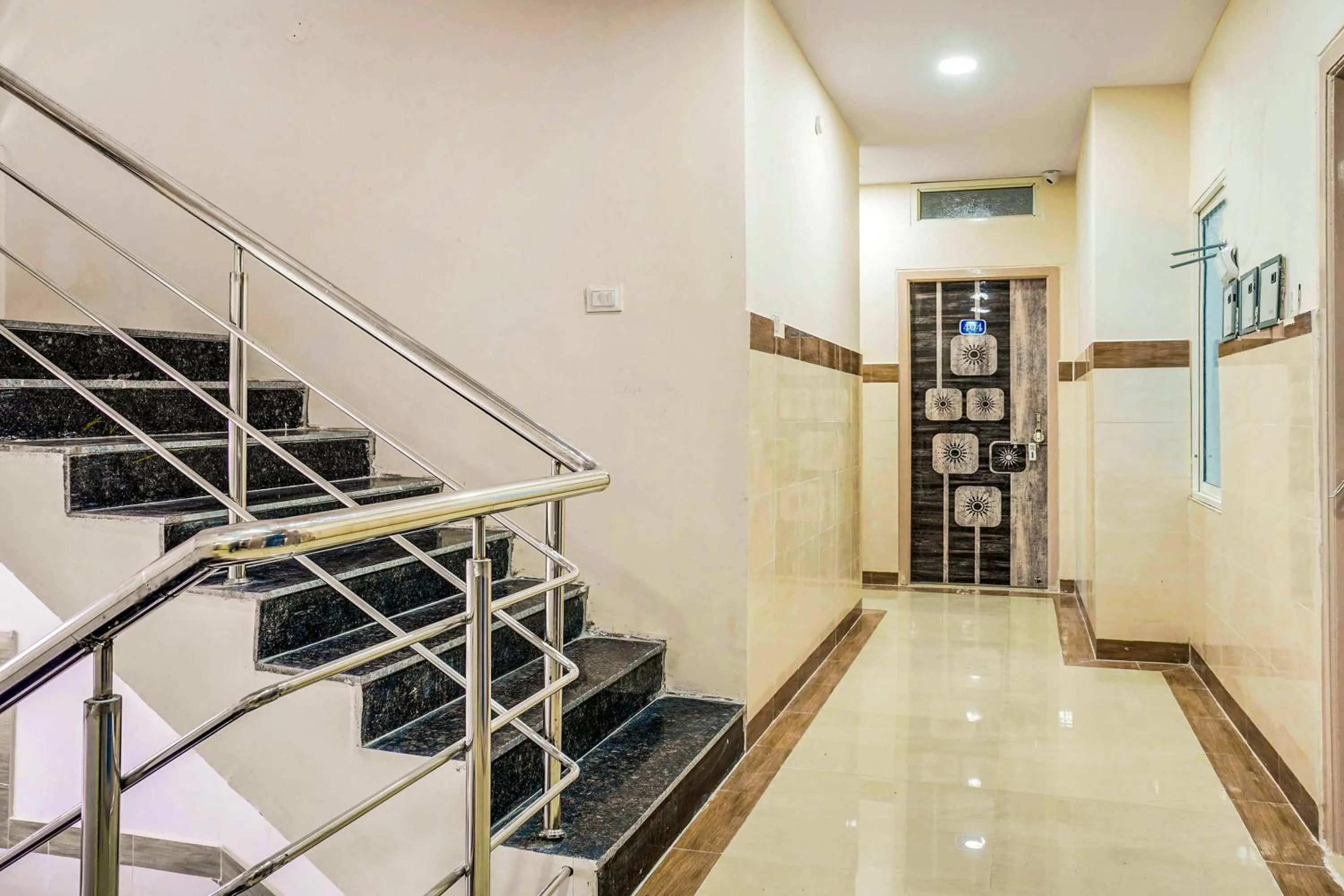 Lobby or reception in Hotel O Aroma Classic Near Nampally Main Railway station