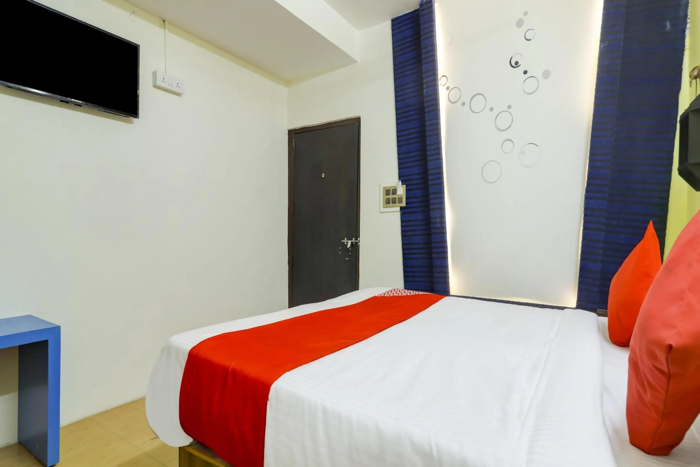 Bedroom, Bed in OYO 76333 Newgen Grand