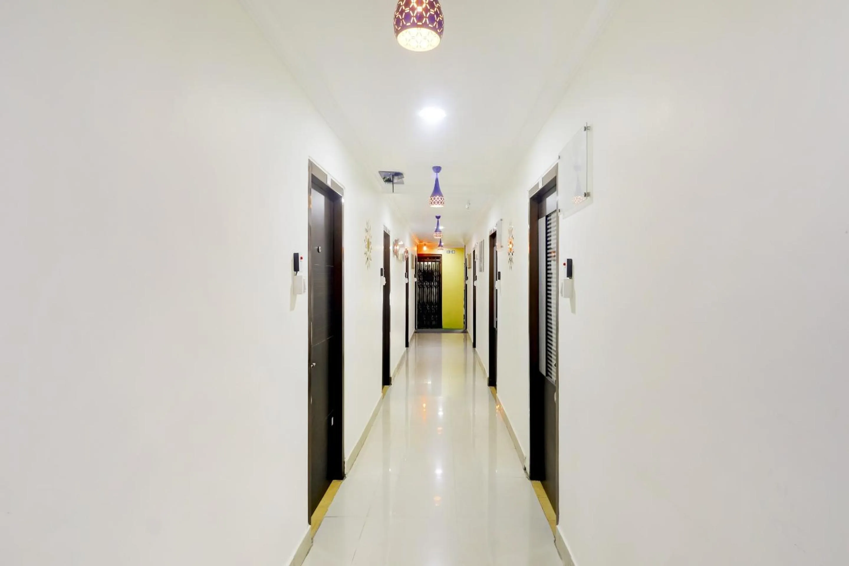 Lobby or reception in OYO 76333 Newgen Grand