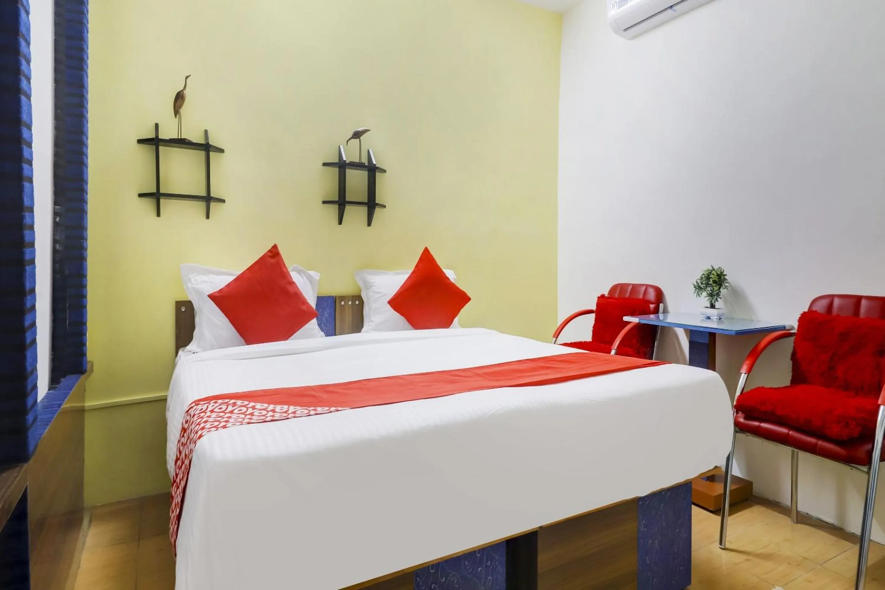 Bedroom, Bed in OYO 76333 Newgen Grand